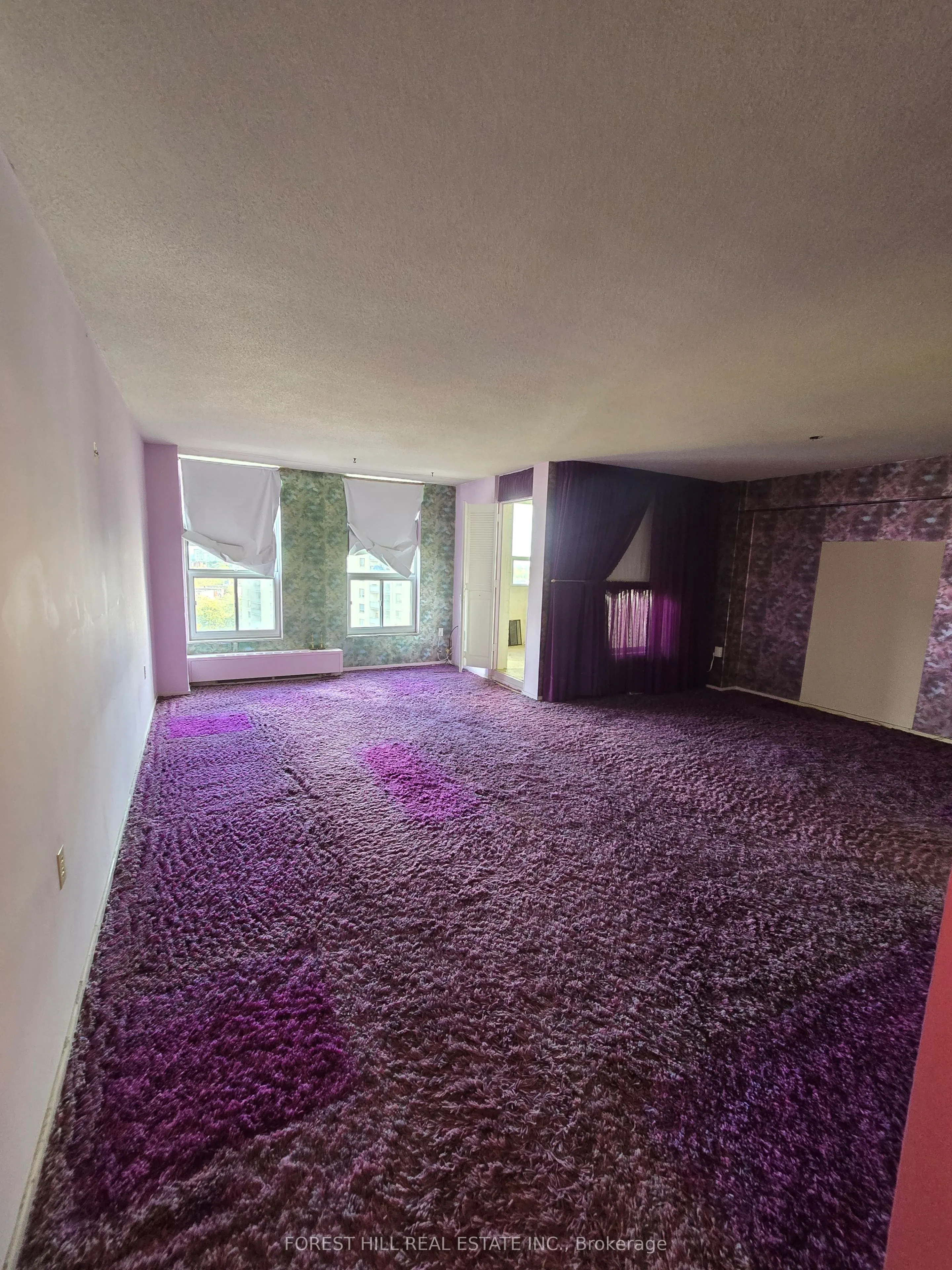 130 Neptune Drive, #1109