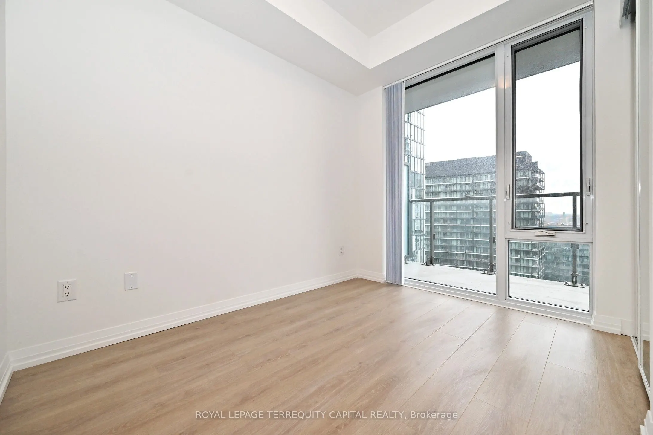 28 Widmer Street, #3526