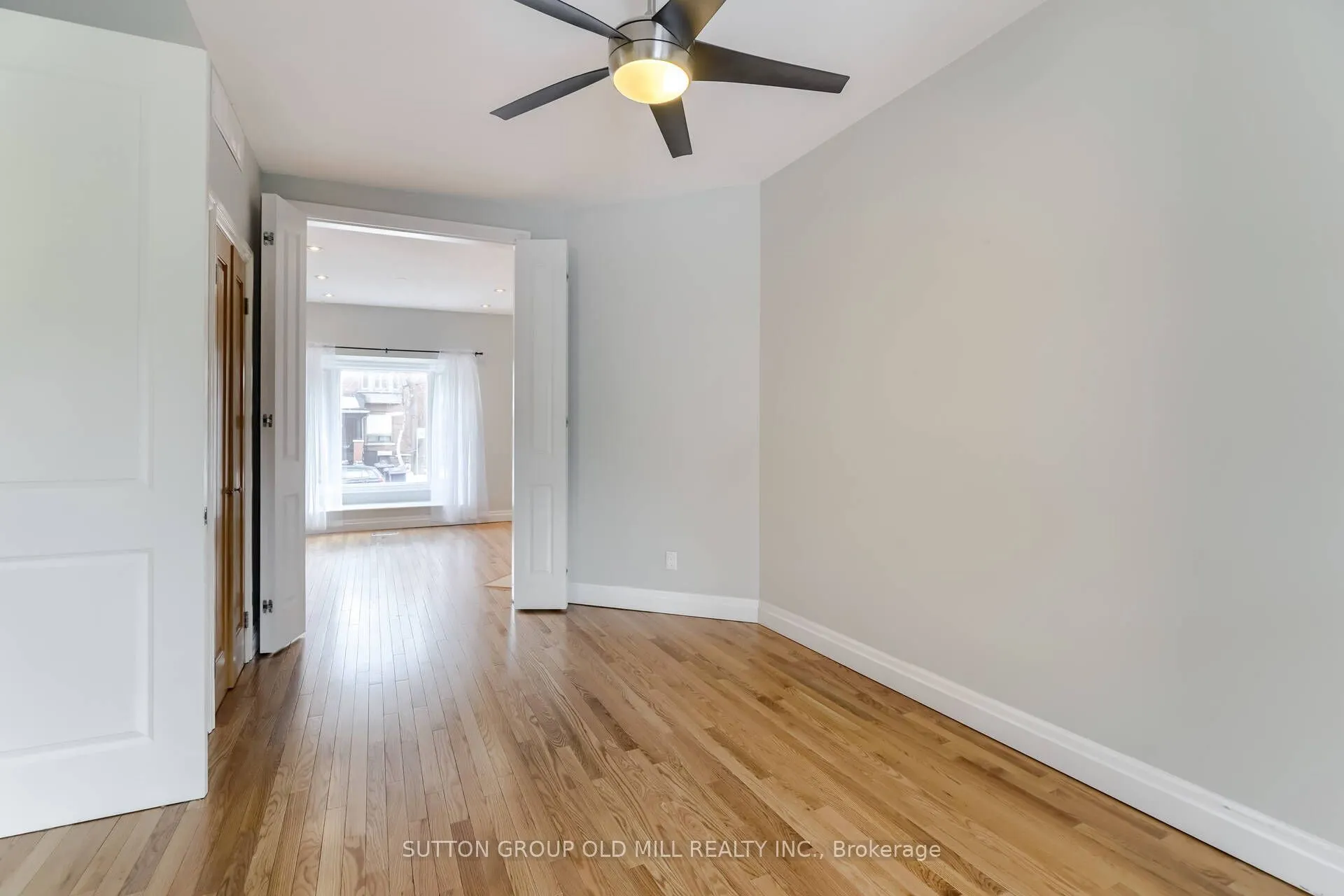 180 Madison Avenue, #1
