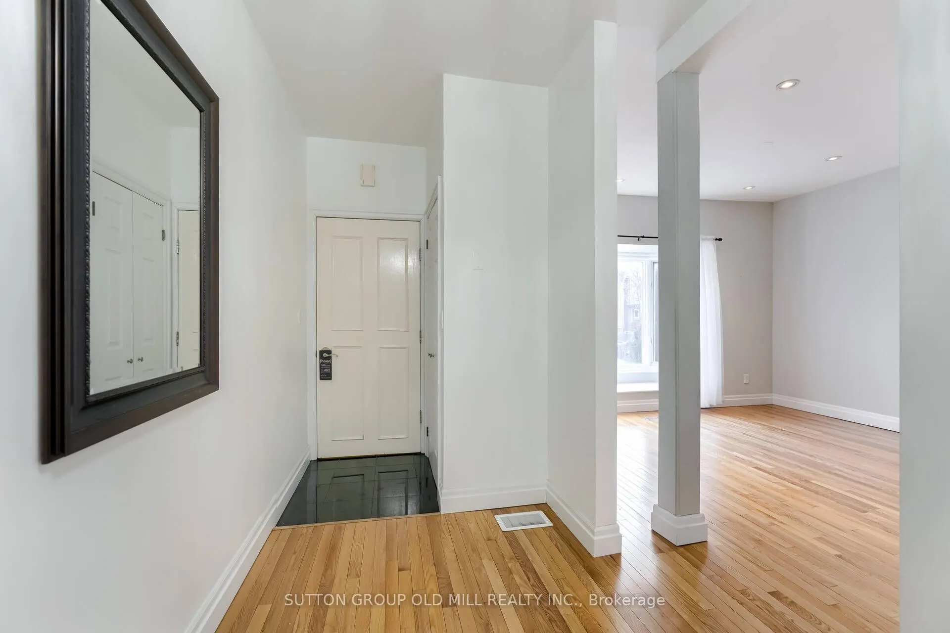 180 Madison Avenue, #1