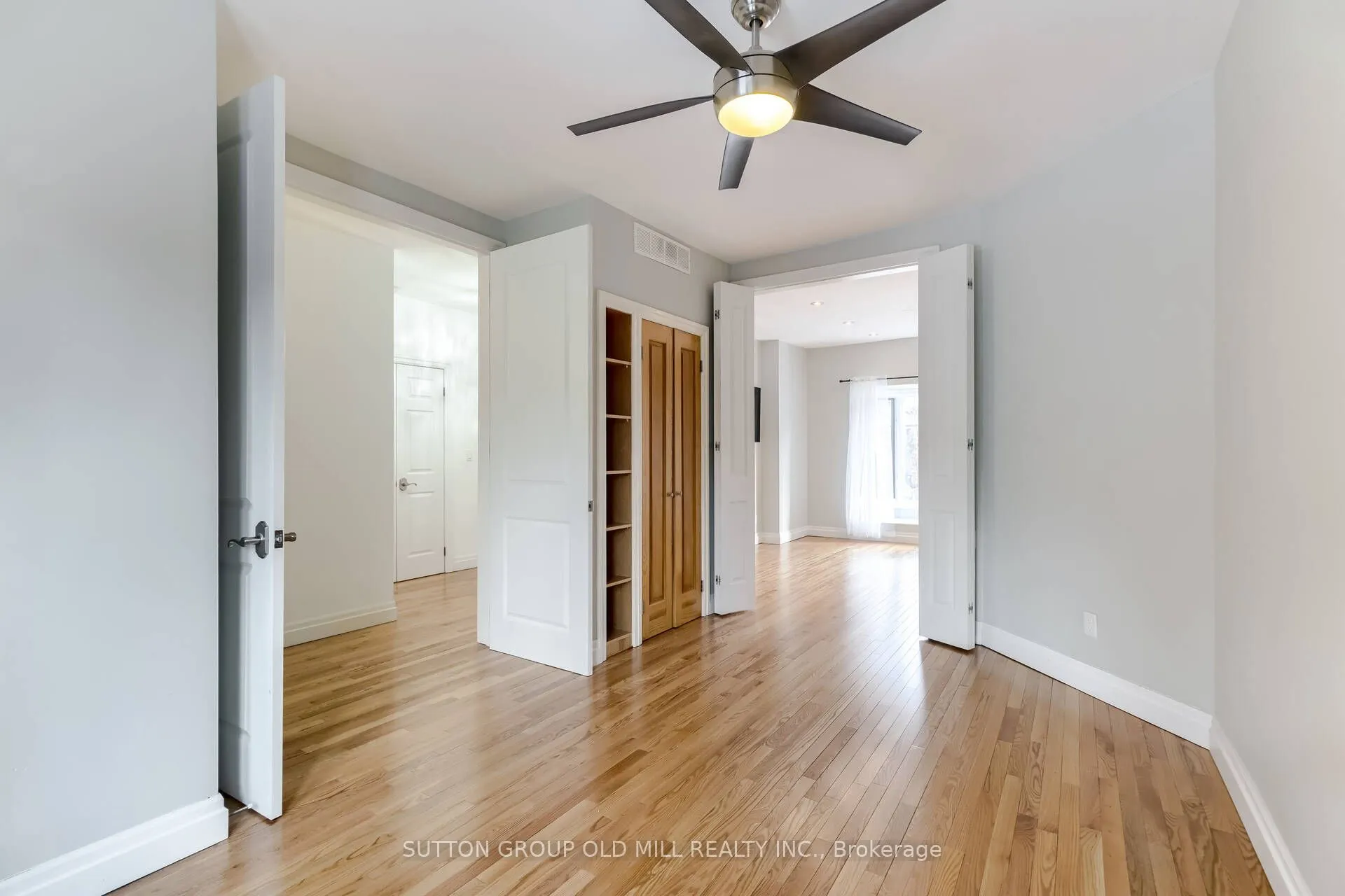 180 Madison Avenue, #1