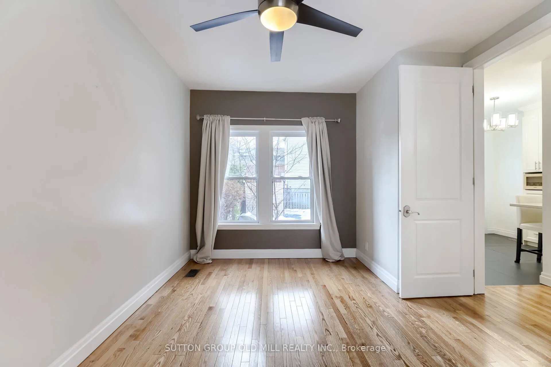 180 Madison Avenue, #1