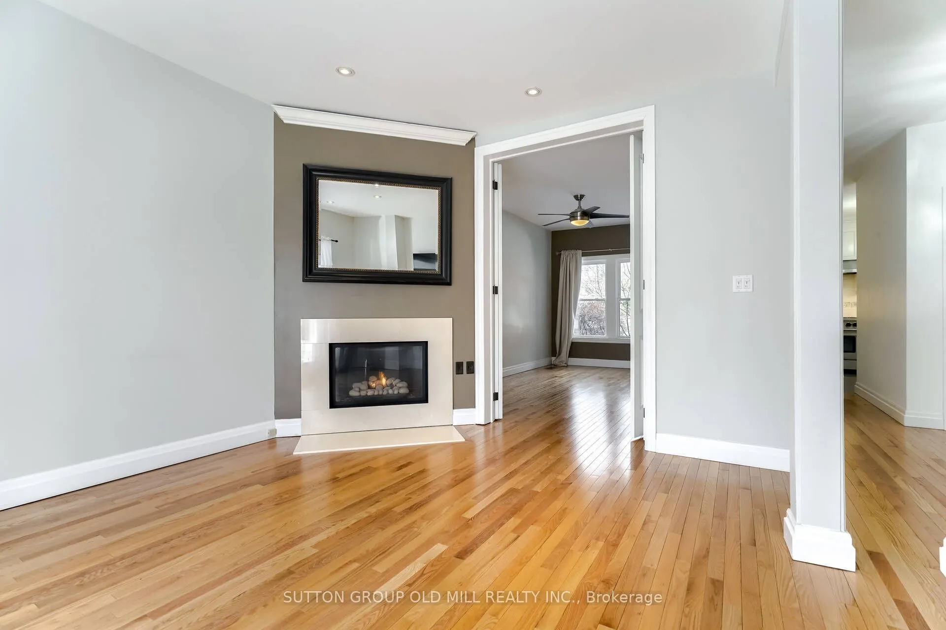 180 Madison Avenue, #1