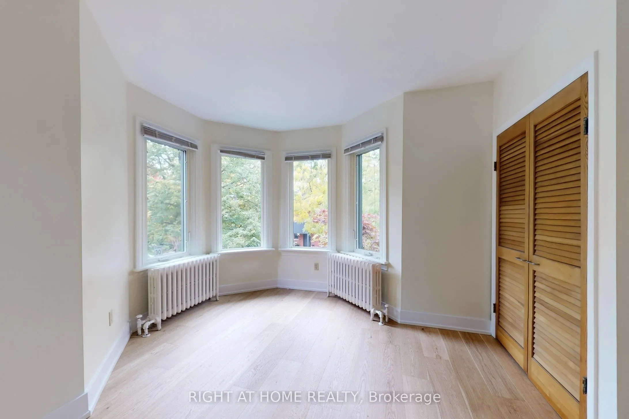 20 McMaster Avenue