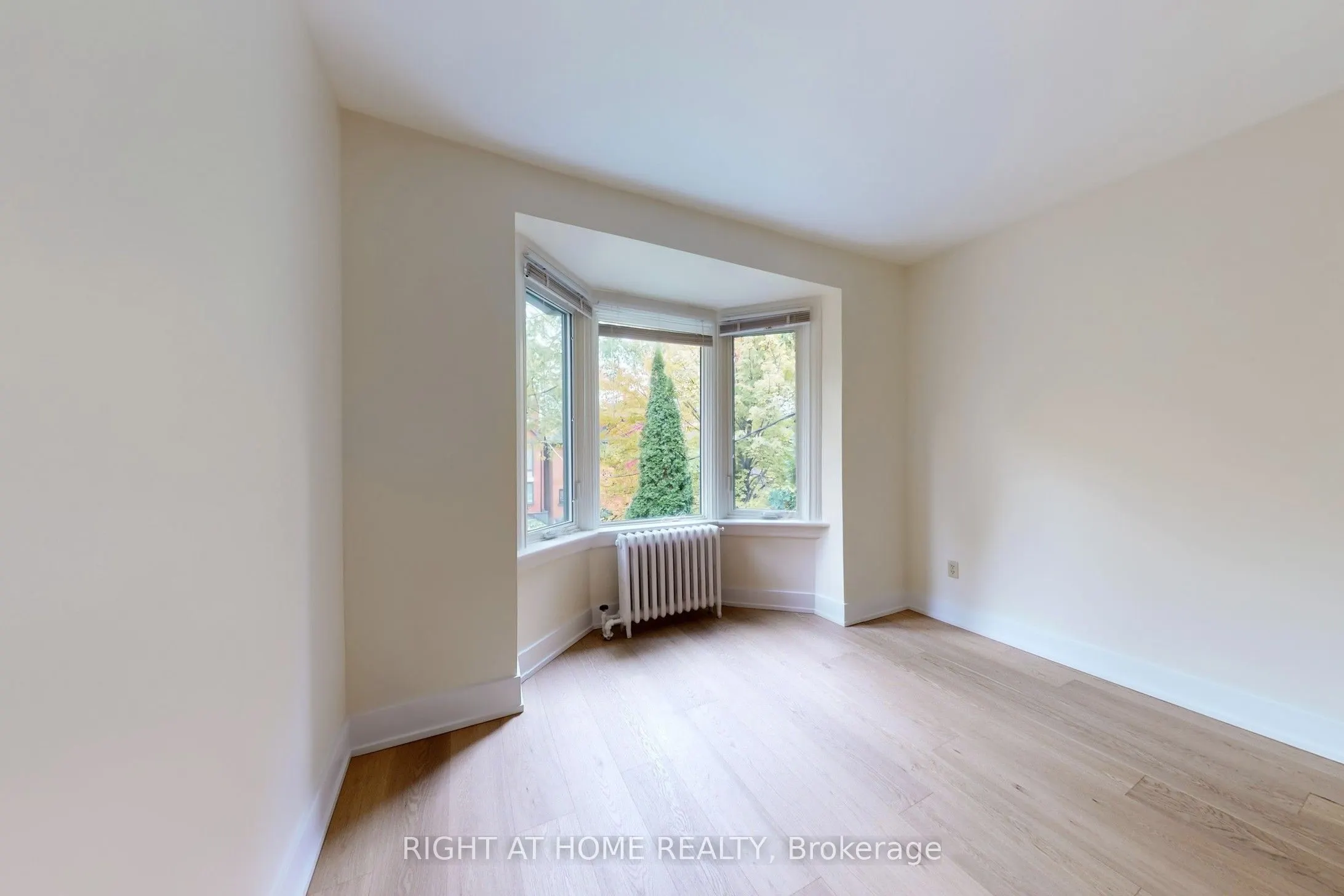 20 McMaster Avenue