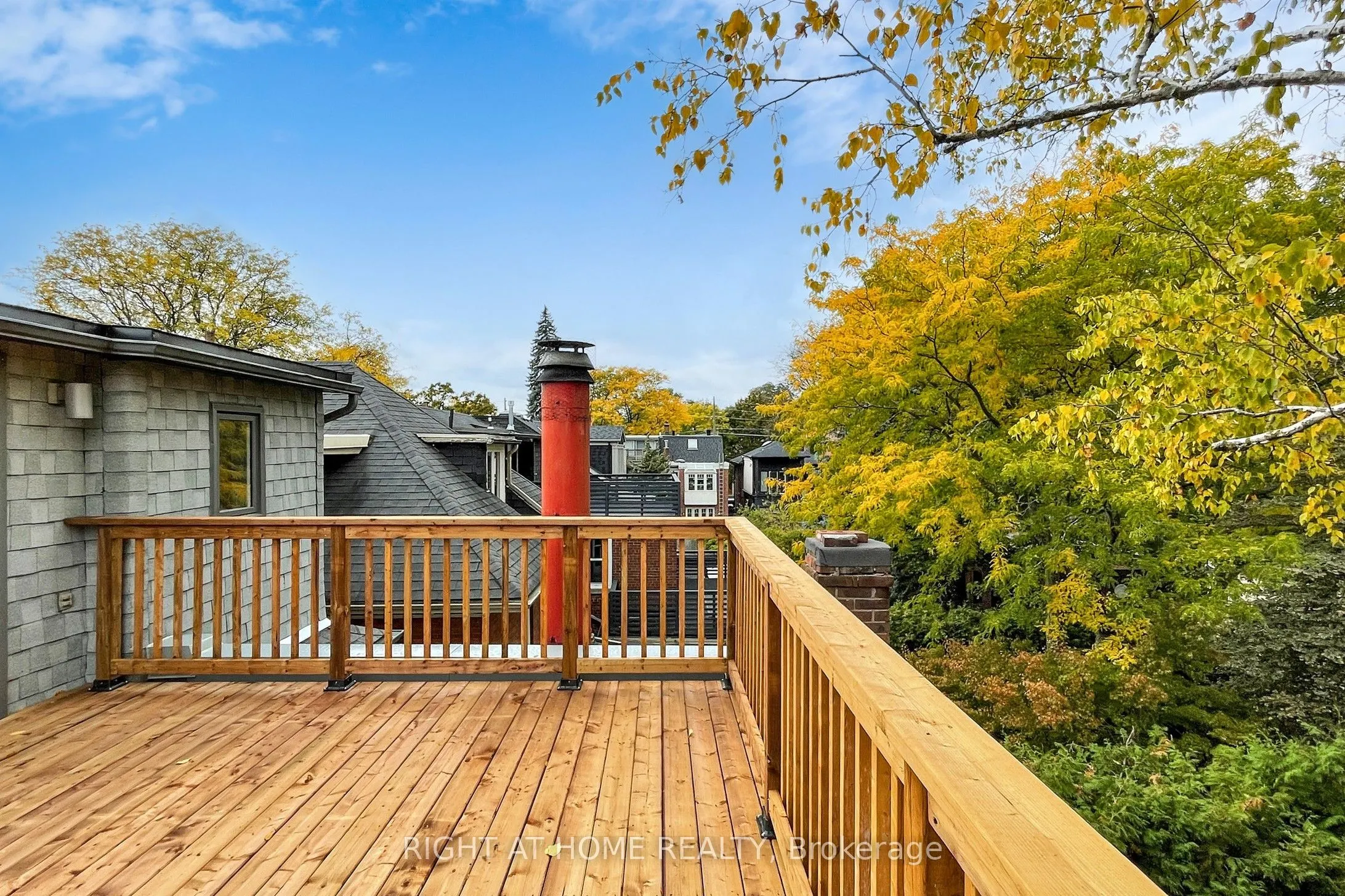 20 McMaster Avenue