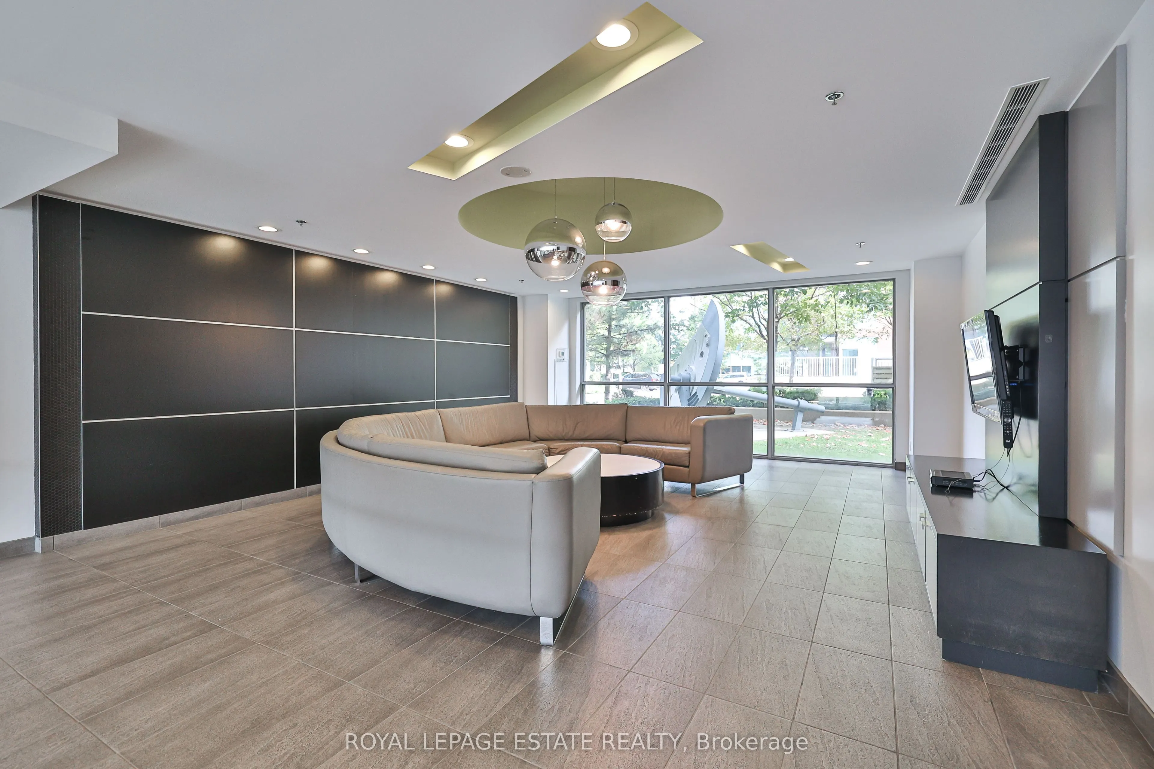 100 Western Battery Road, #414