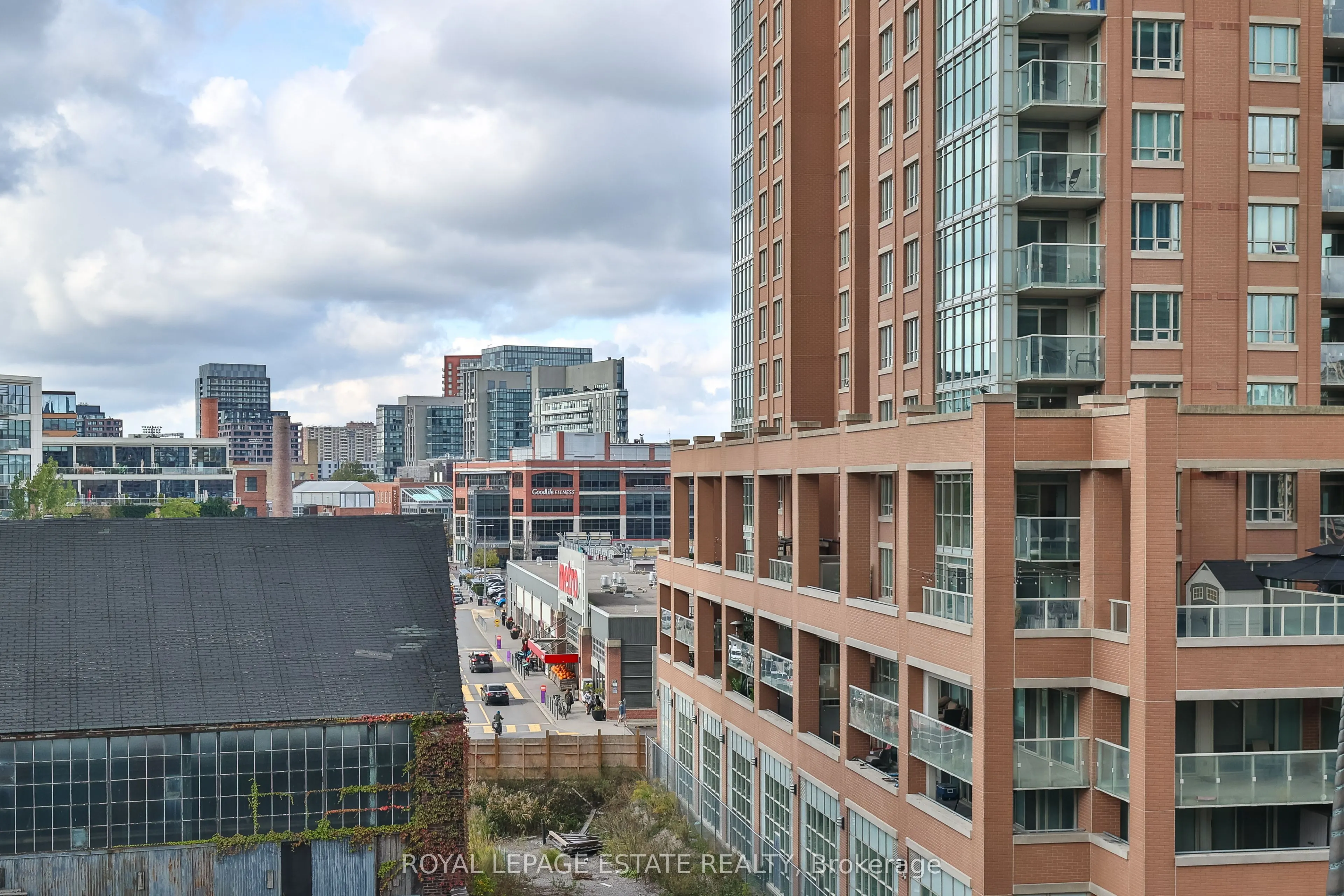 100 Western Battery Road, #414
