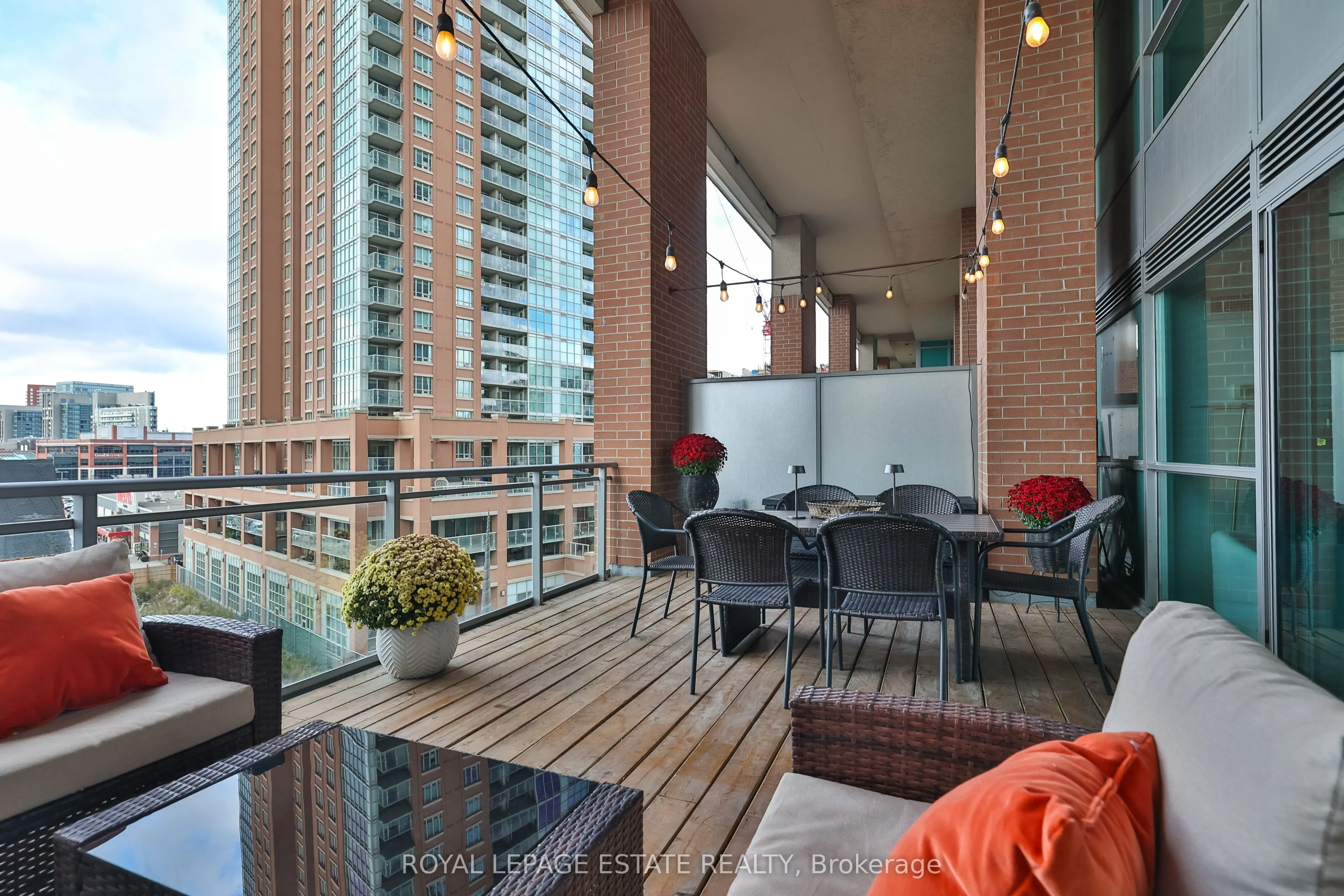 100 Western Battery Road, #414