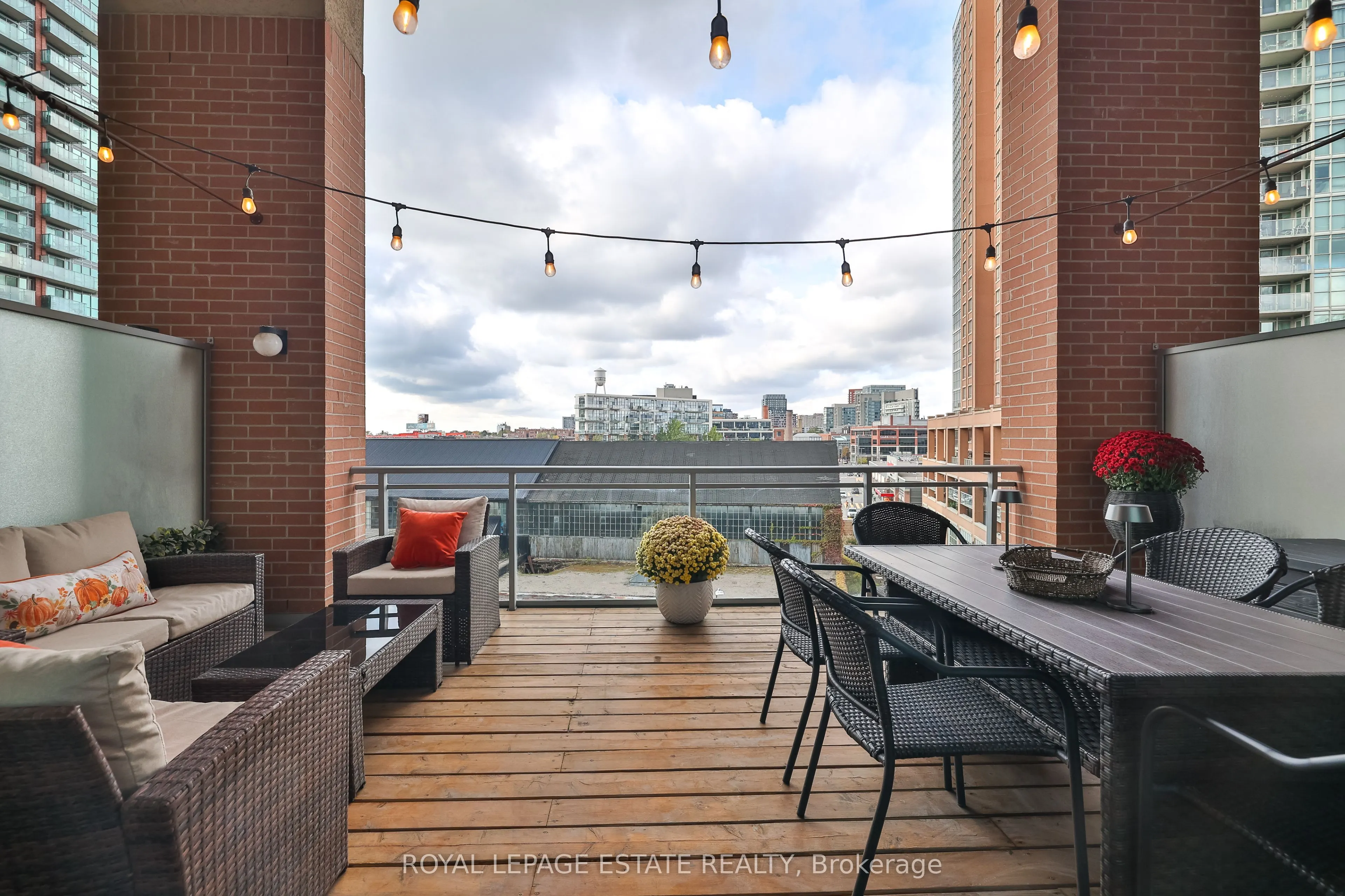 100 Western Battery Road, #414