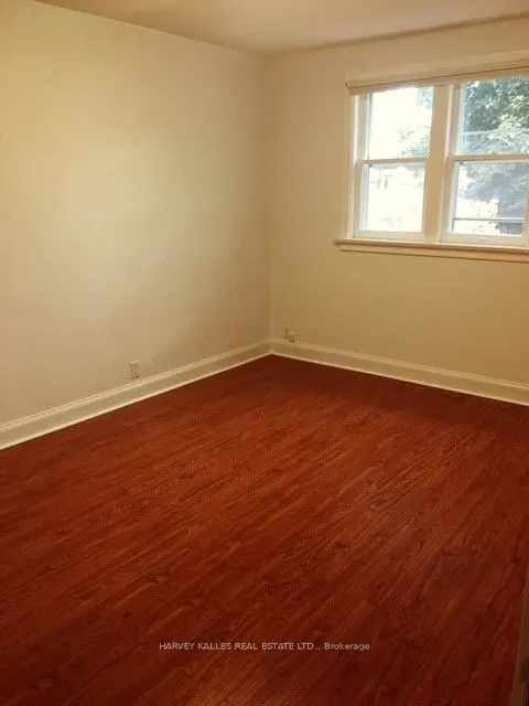 222 Joicey Boulevard, #Main