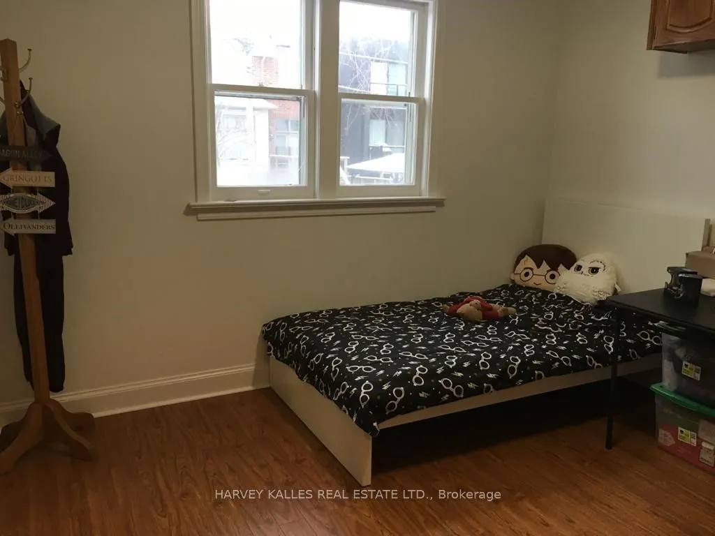 222 Joicey Boulevard, #Main