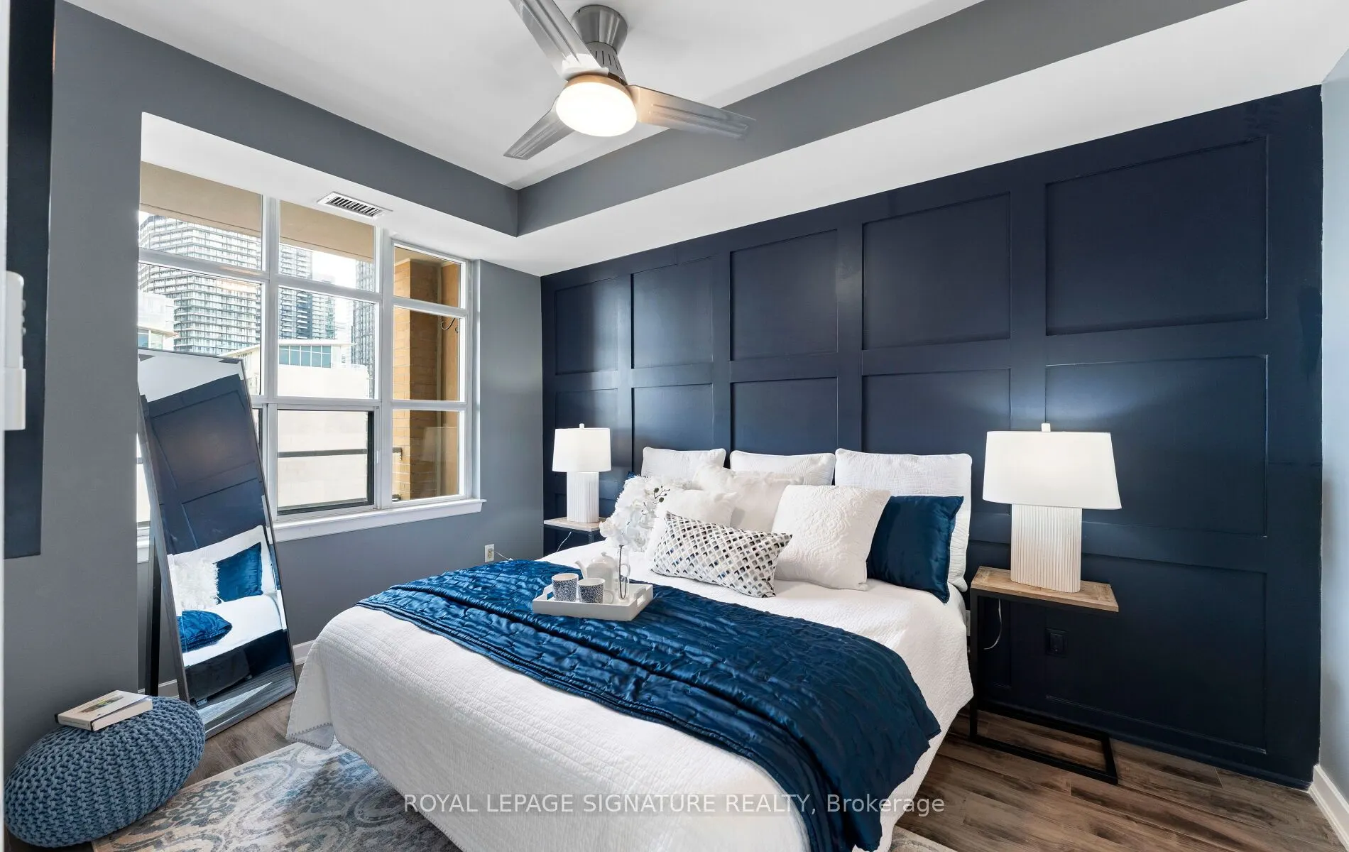 438 Richmond Street W, #1112
