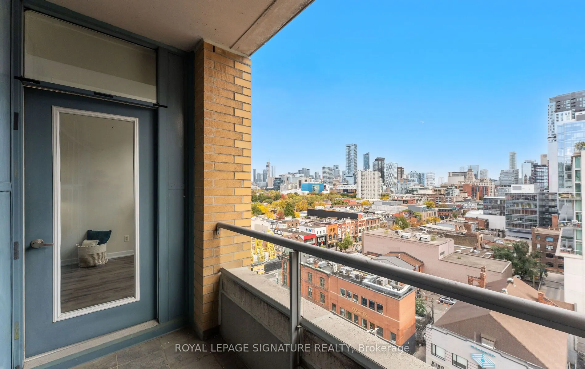 438 Richmond Street W, #1112