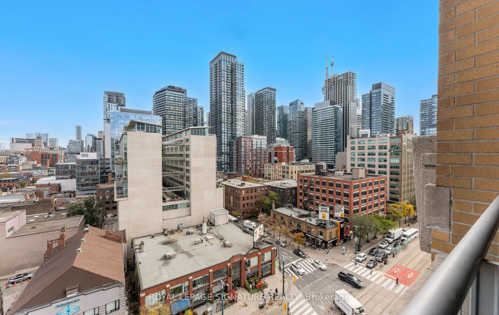 438 Richmond Street W, #1112