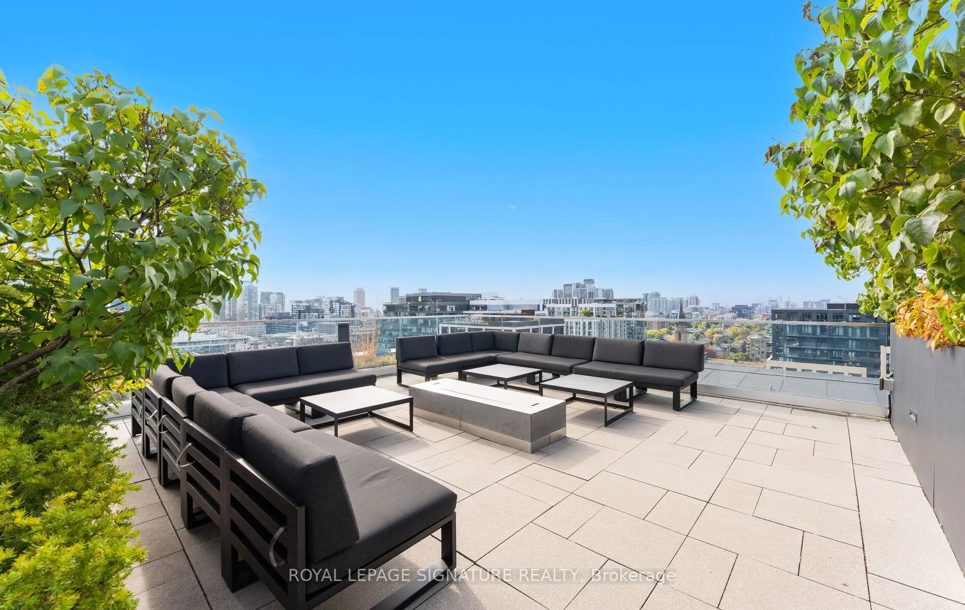 505 Richmond Street W, #909