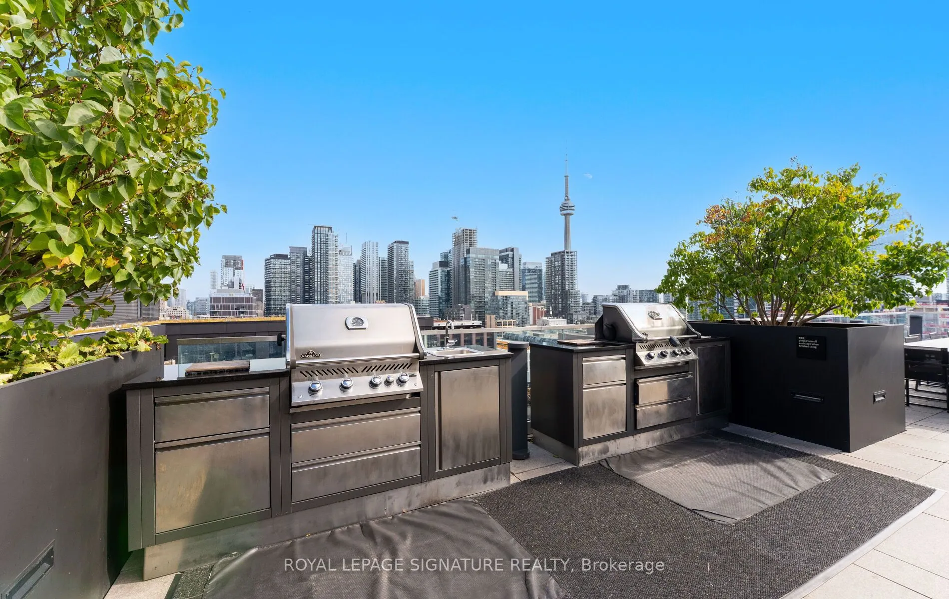 505 Richmond Street W, #909
