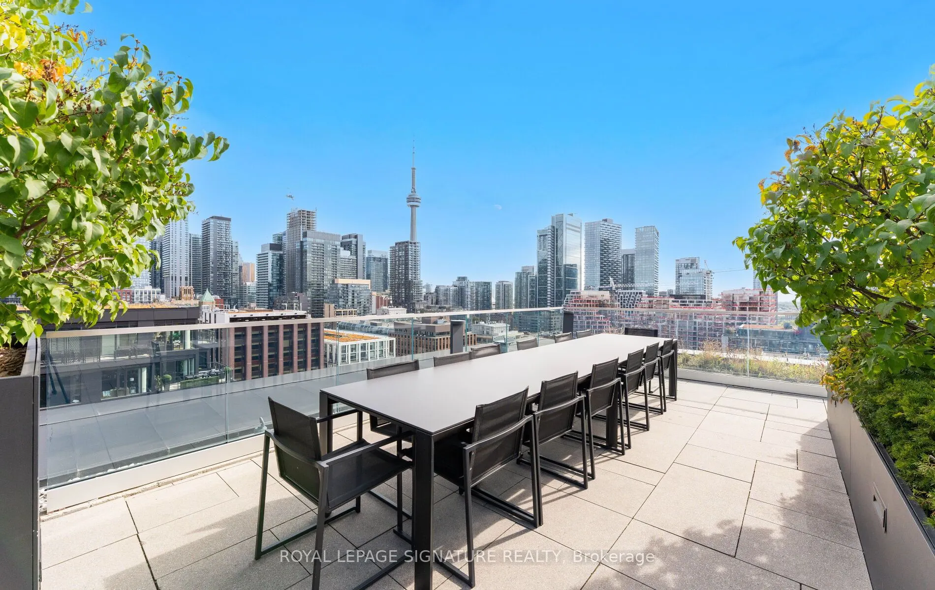 505 Richmond Street W, #909