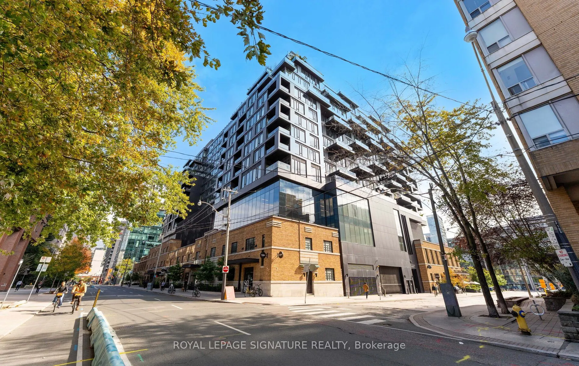 505 Richmond Street W, #909