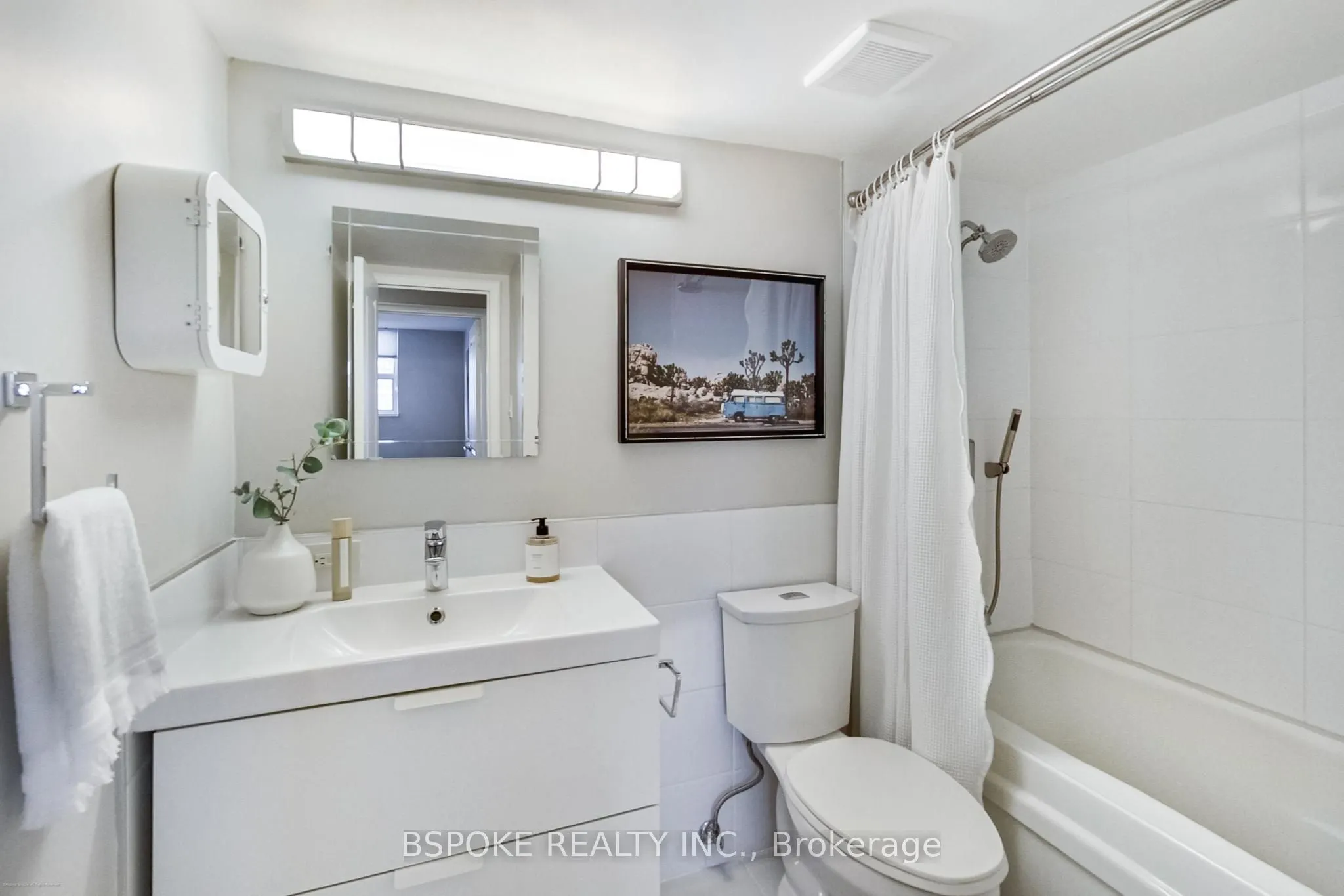 5949 Yonge Street, #601