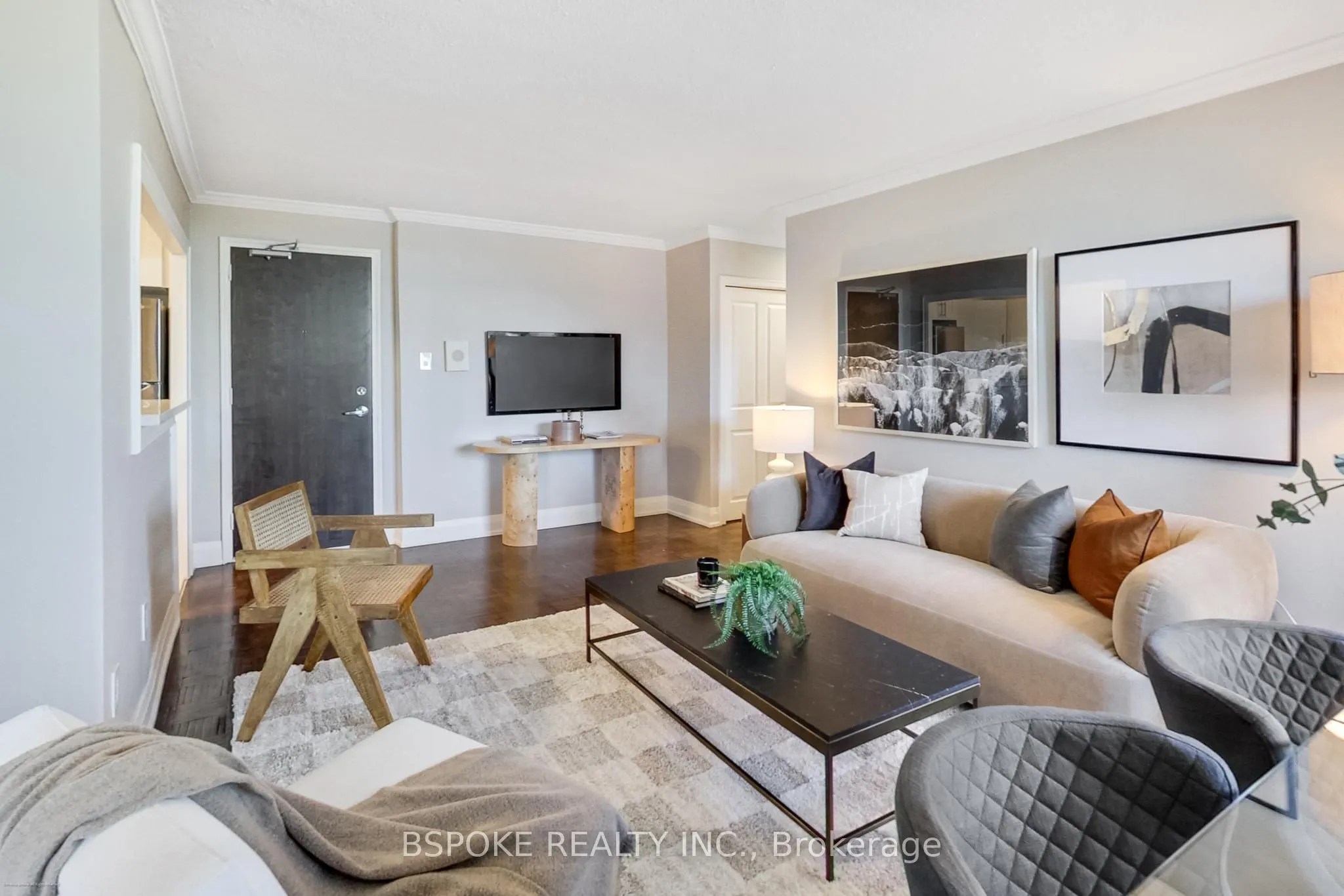 5949 Yonge Street, #601