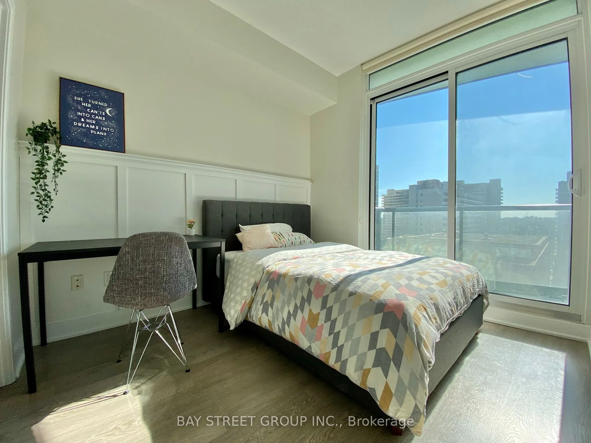 30 Roehampton Avenue, #1405