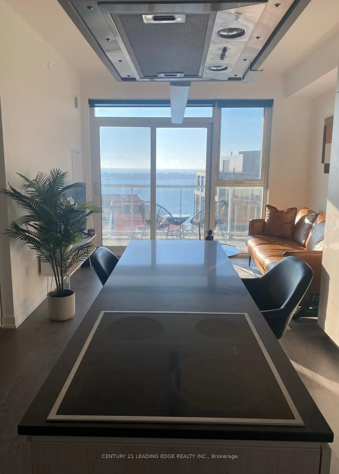 20 Richardson Street, #1704
