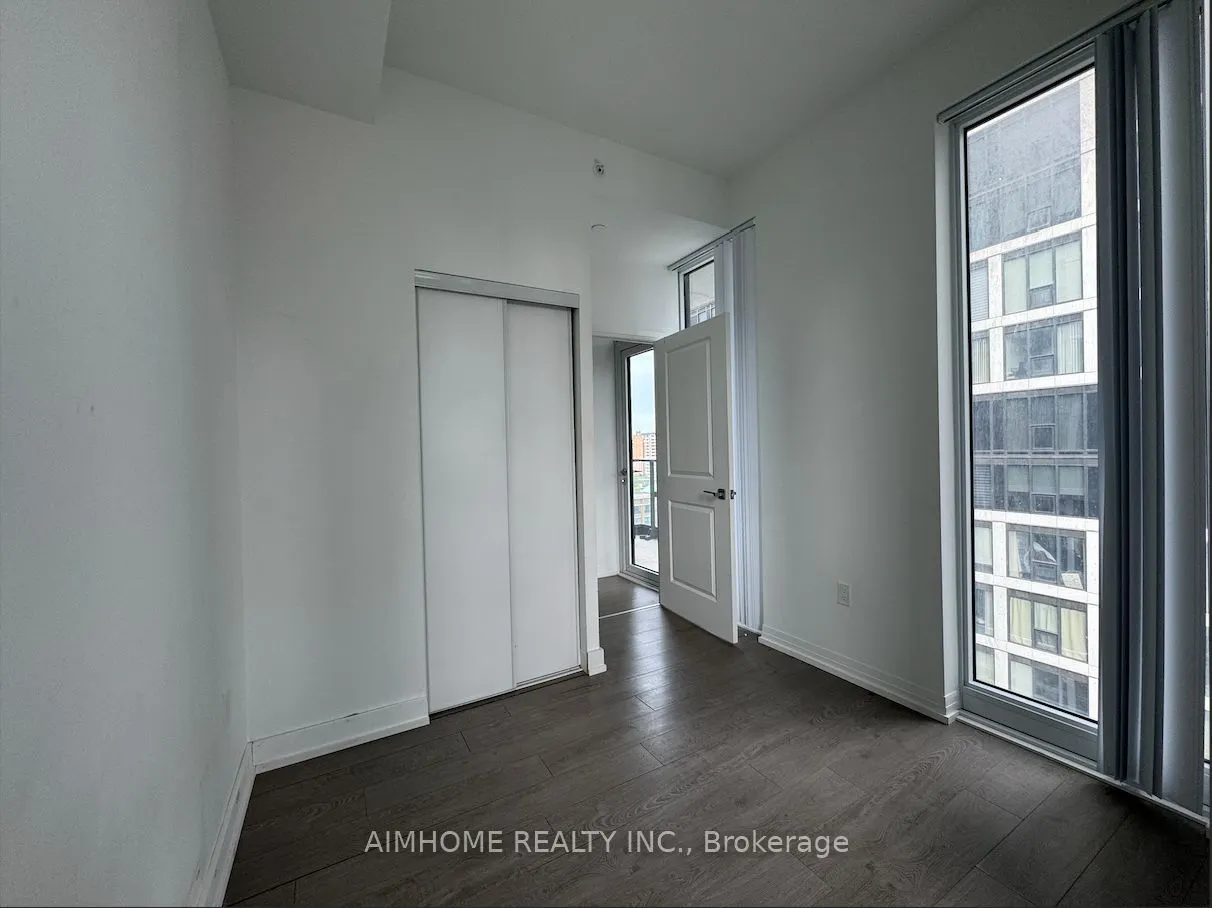 251 Jarvis Street, #1025