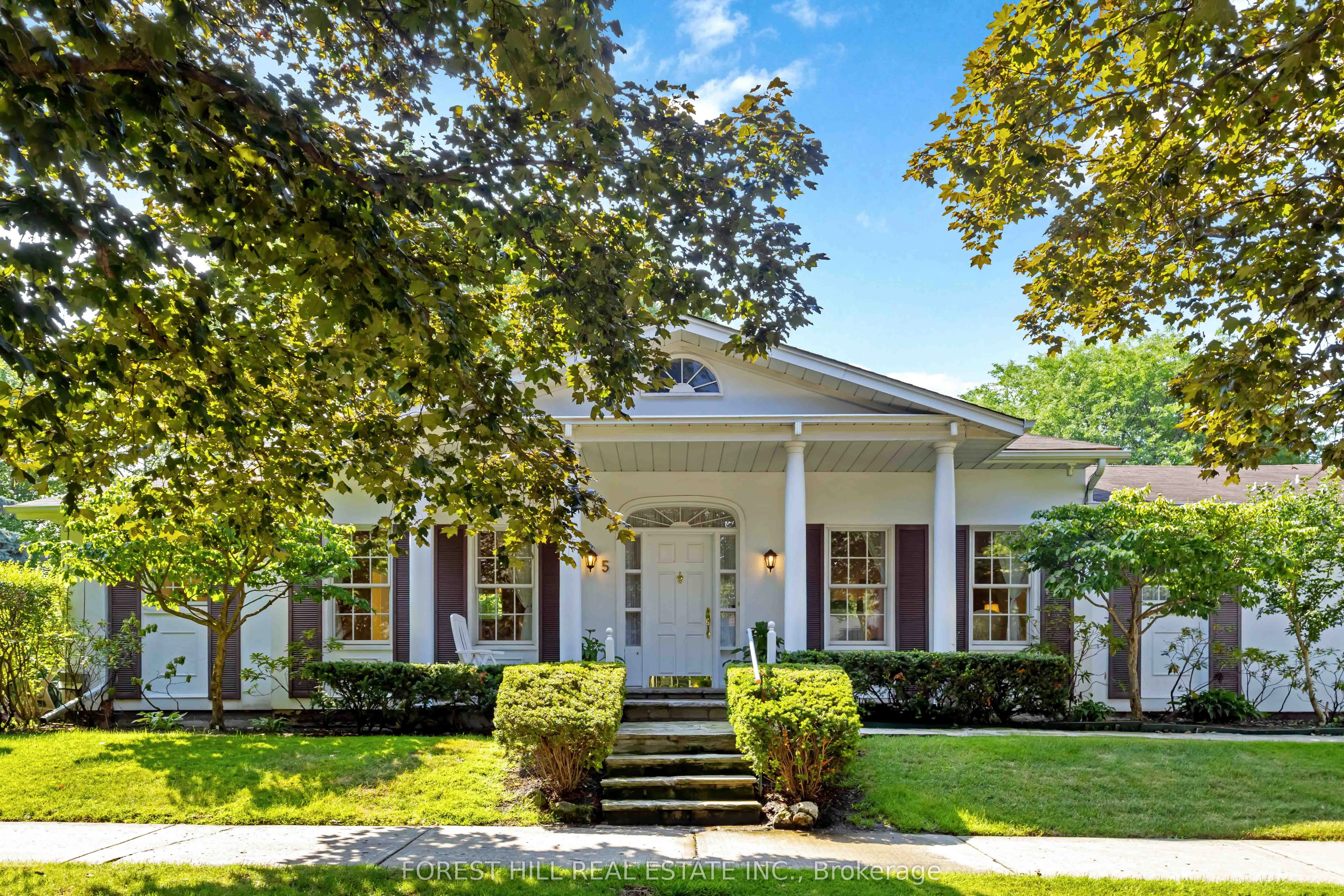 5 Ames Gate