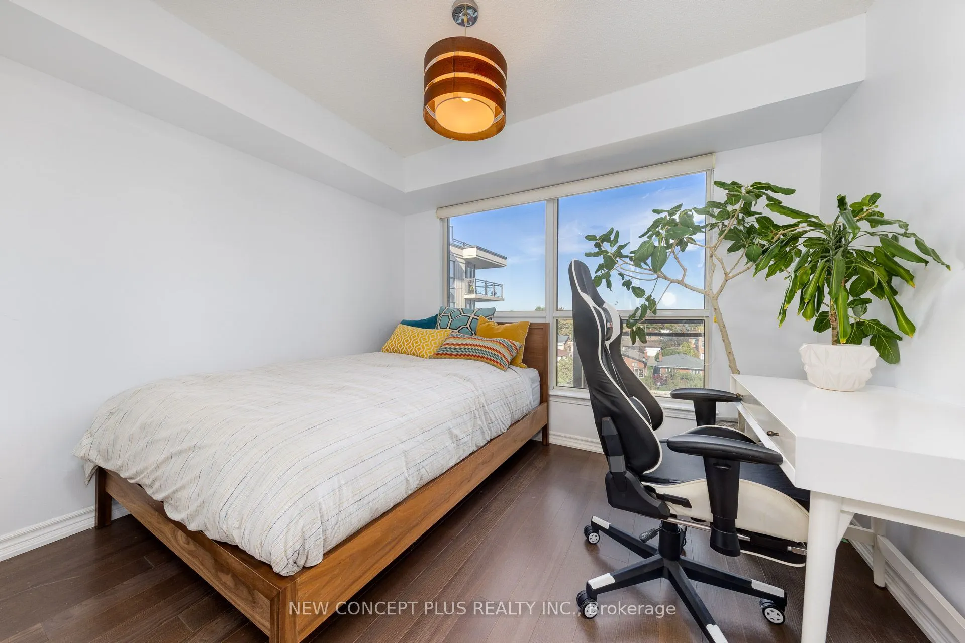 872 Sheppard Avenue W, #518