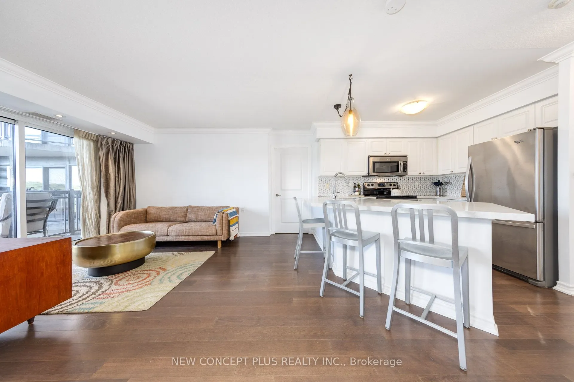 872 Sheppard Avenue W, #518