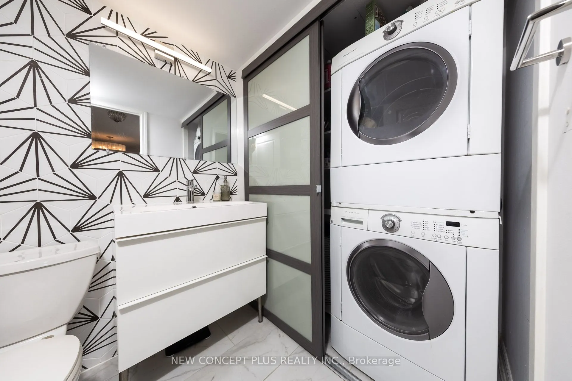 872 Sheppard Avenue W, #518