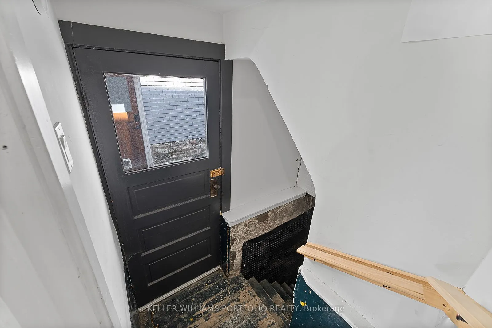 136 St Clements Avenue