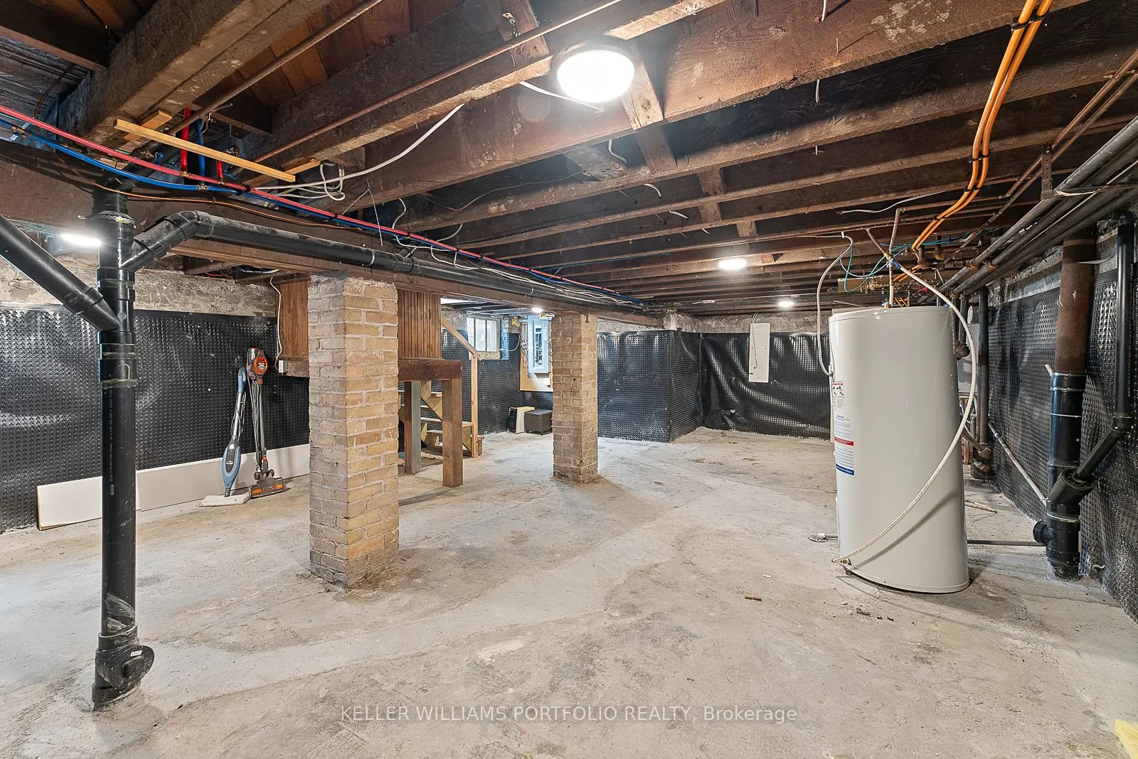 136 St Clements Avenue