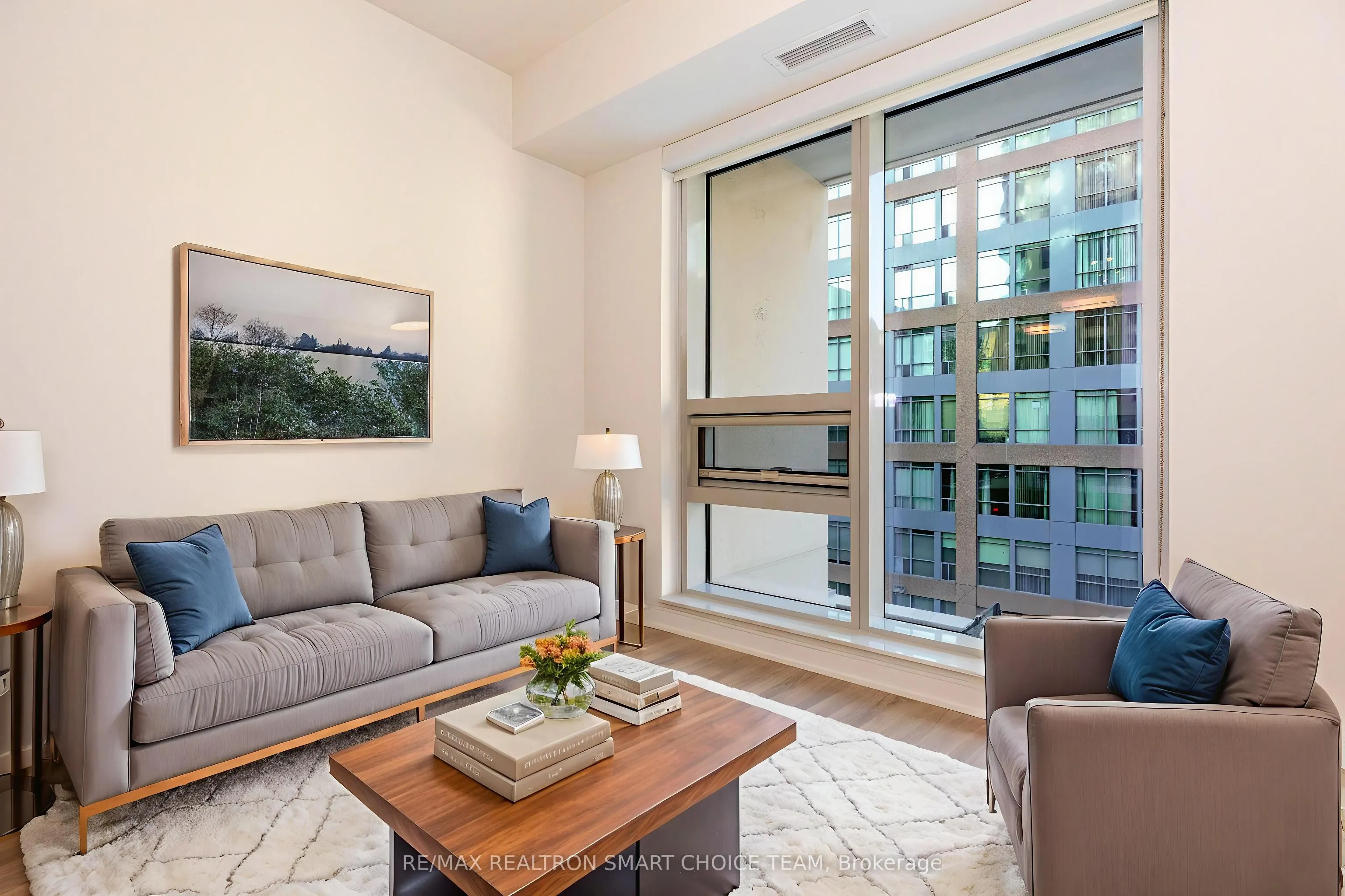 88 Scott Street, #704