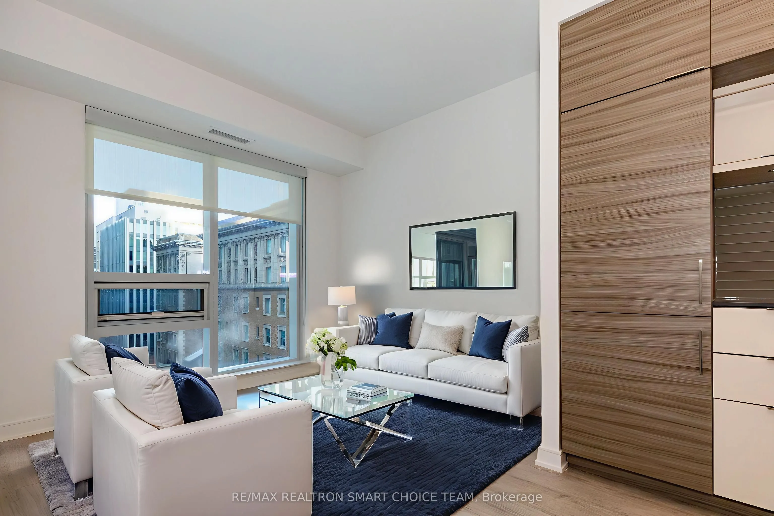 88 Scott Street, #704