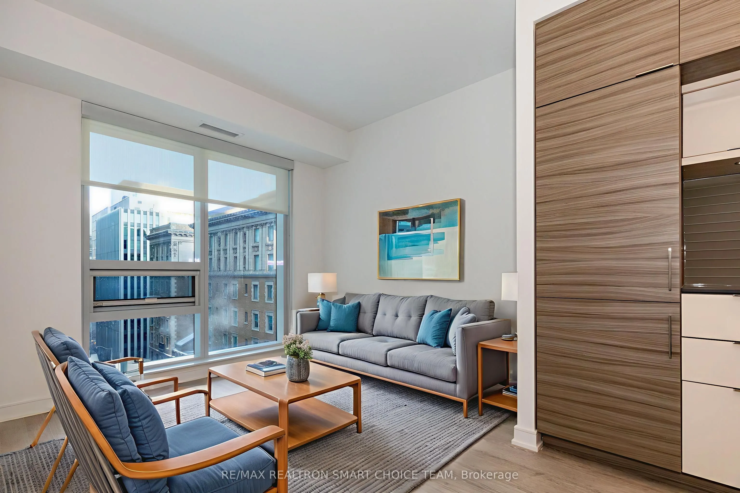 88 Scott Street, #704