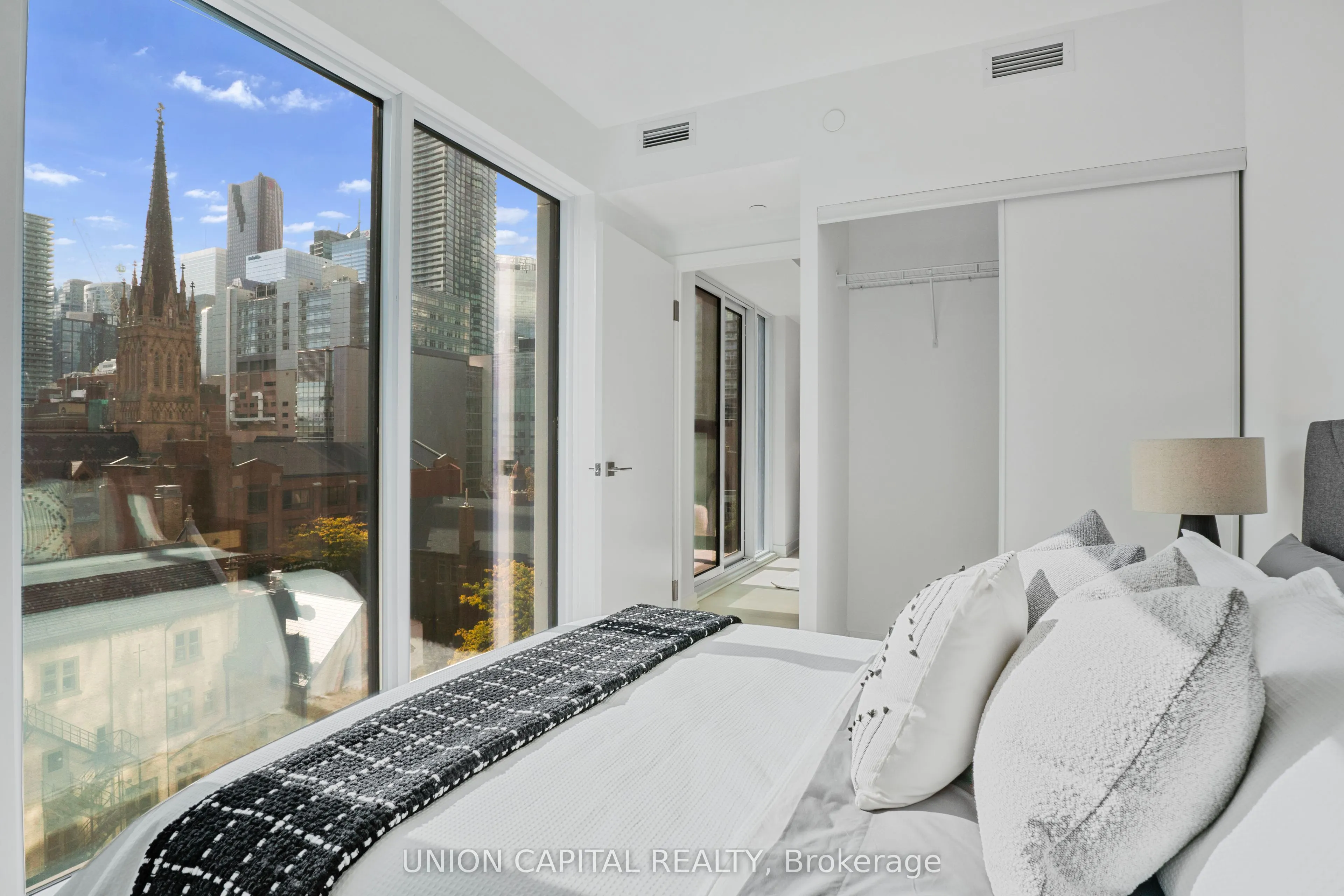 252 Church Street, #711