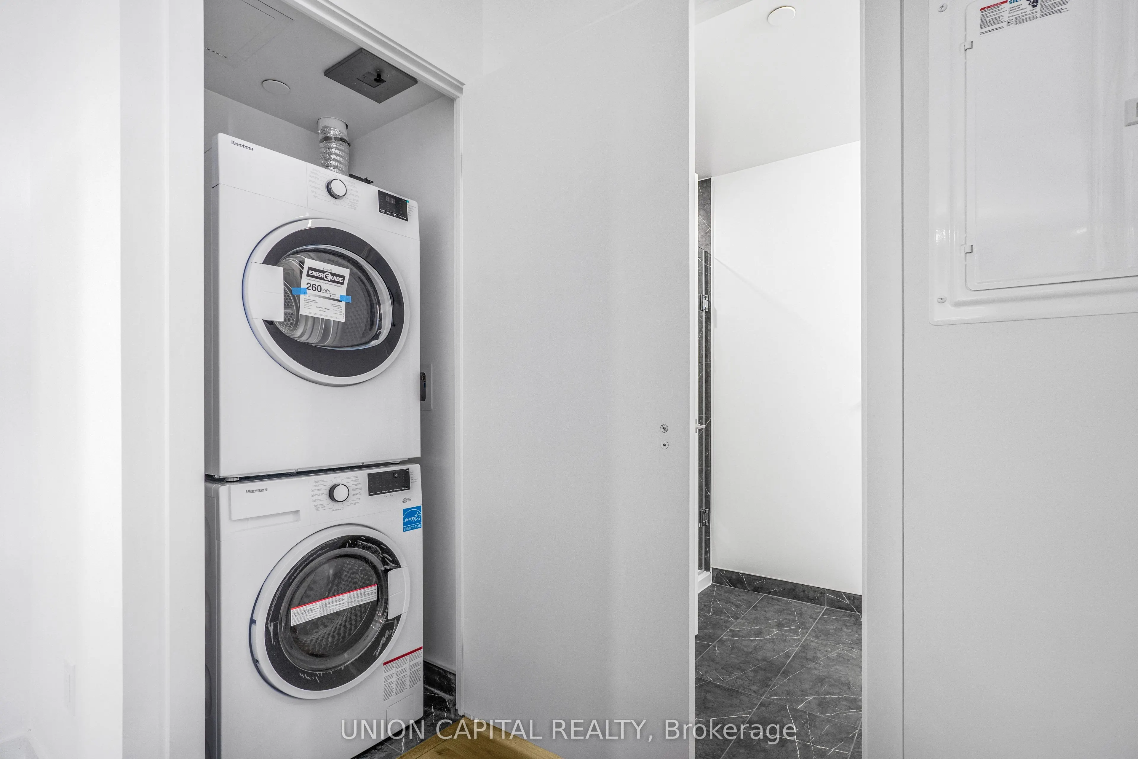 252 Church Street, #1801