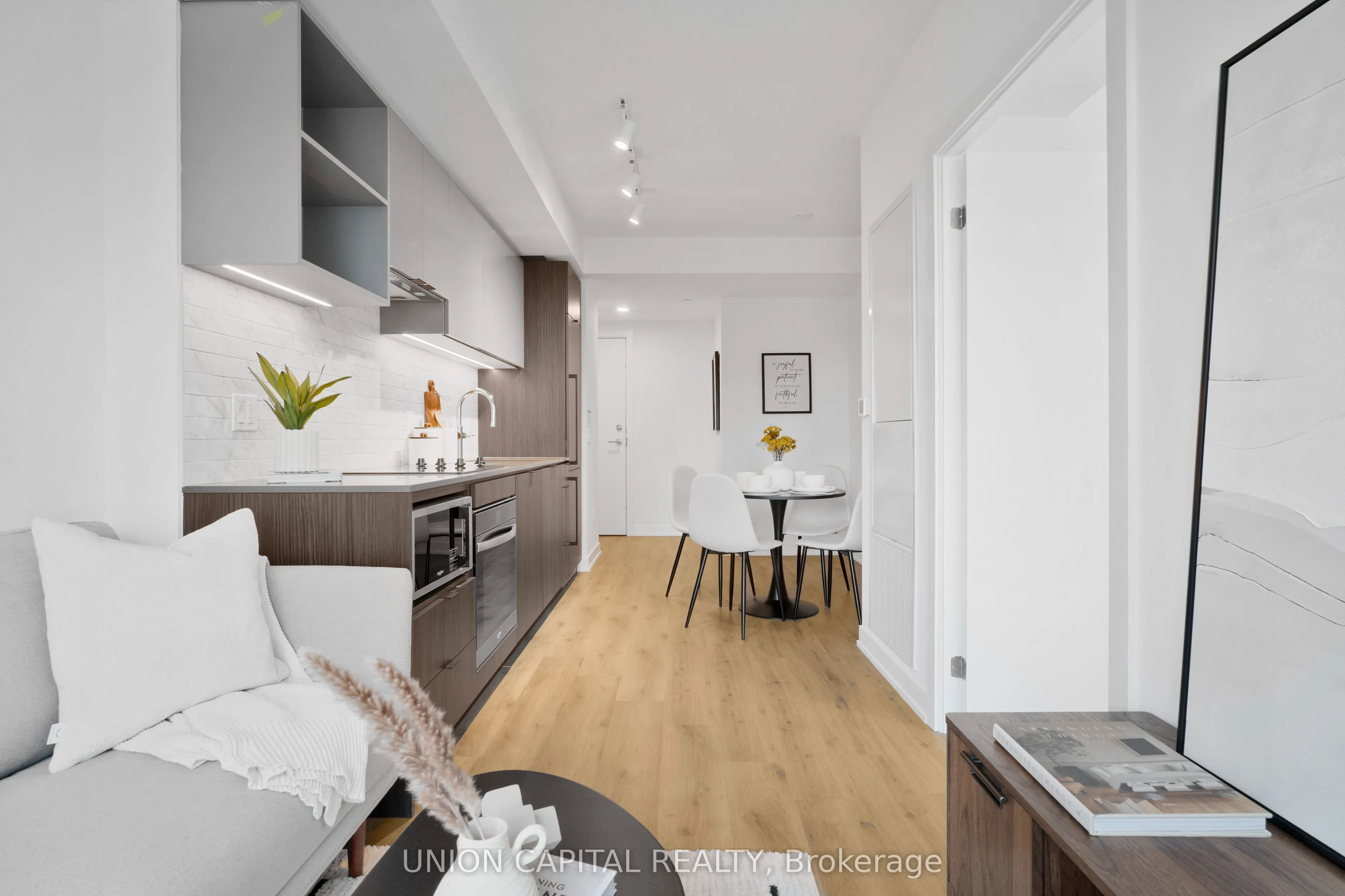 252 Church Street, #1801