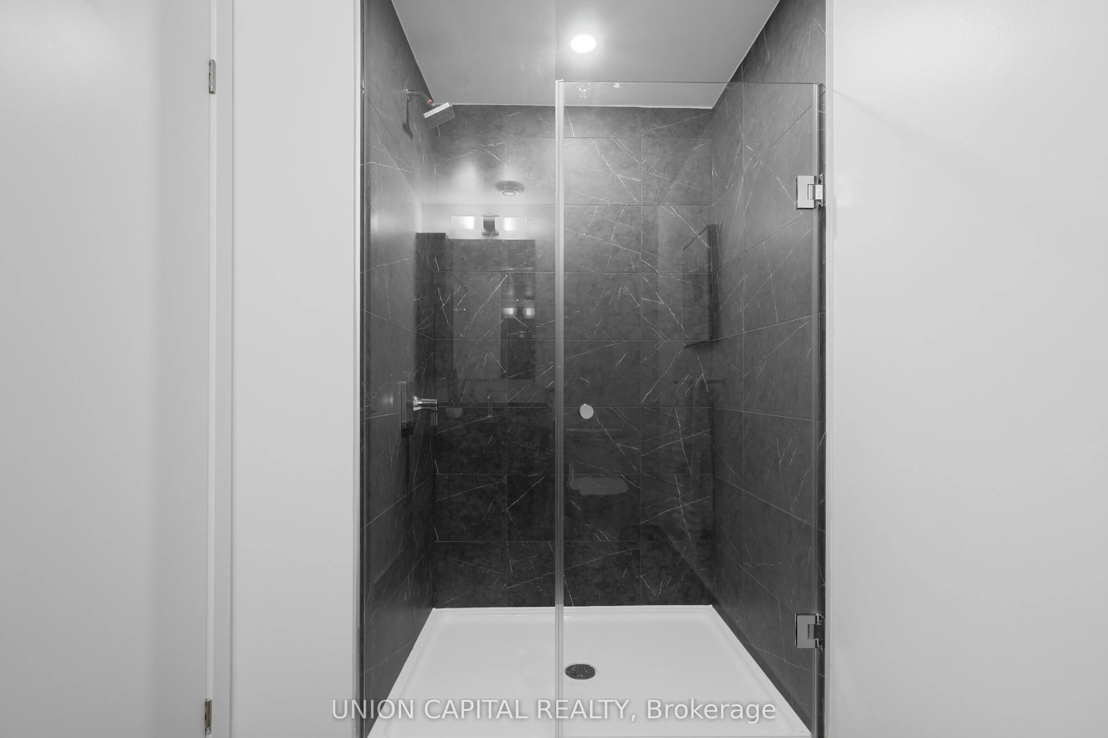 252 Church Street, #1801