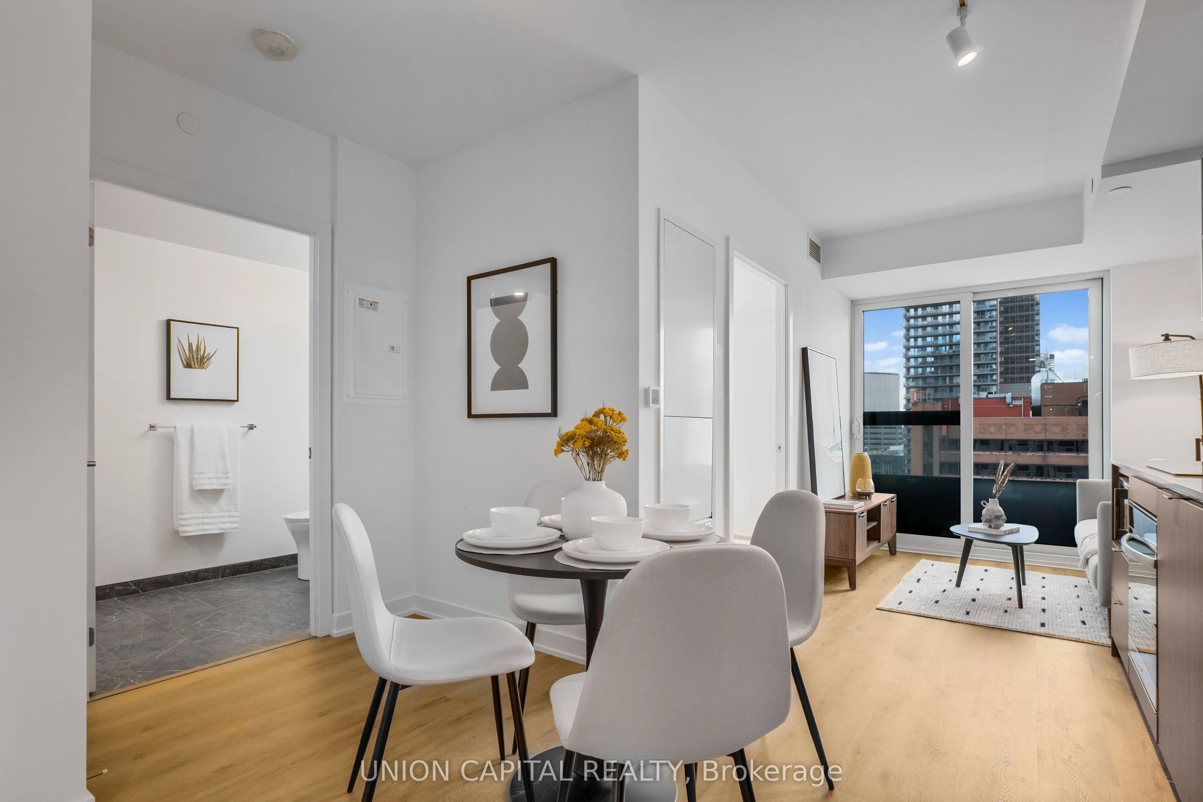 252 Church Street, #1801