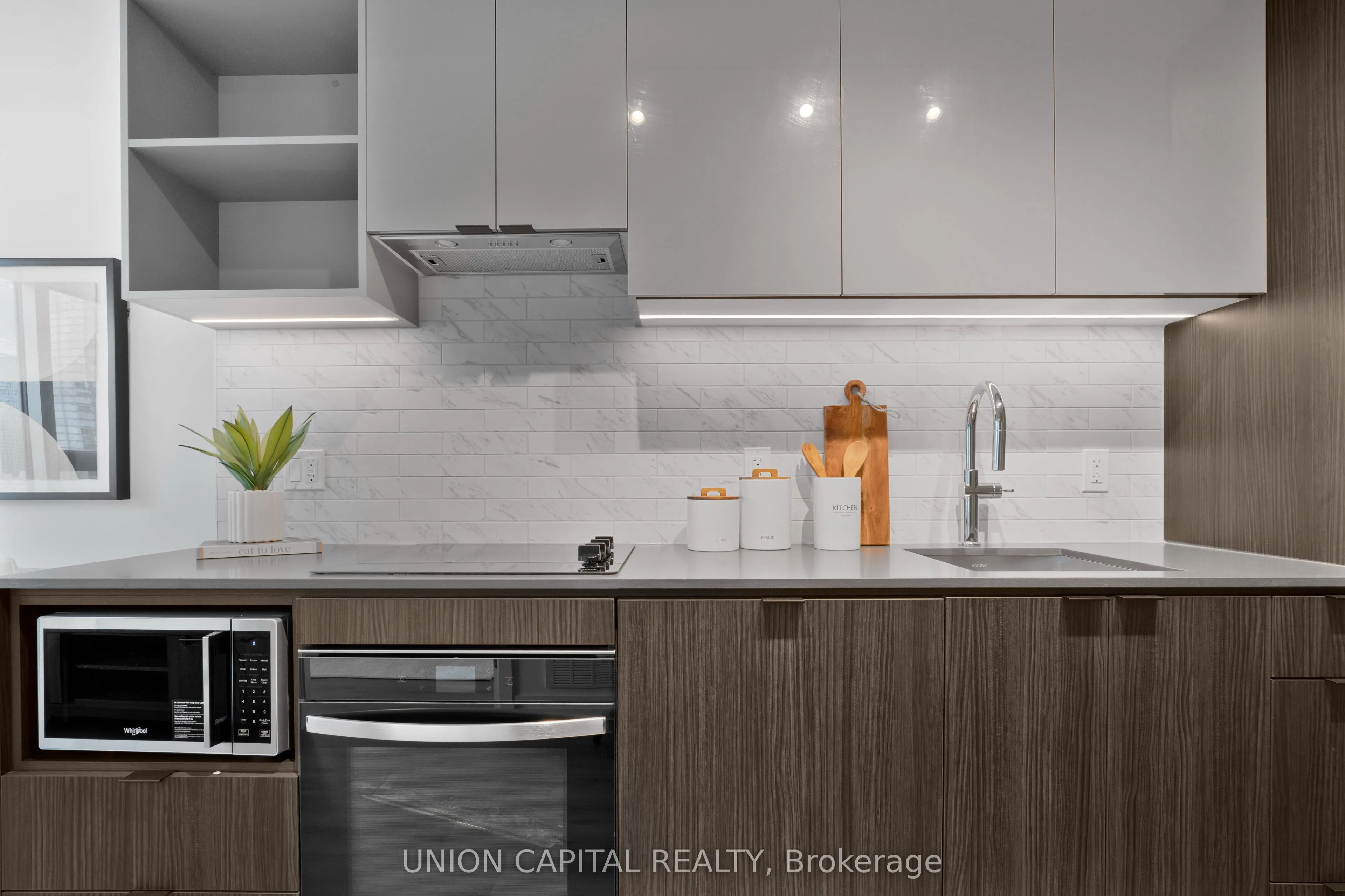 252 Church Street, #1801