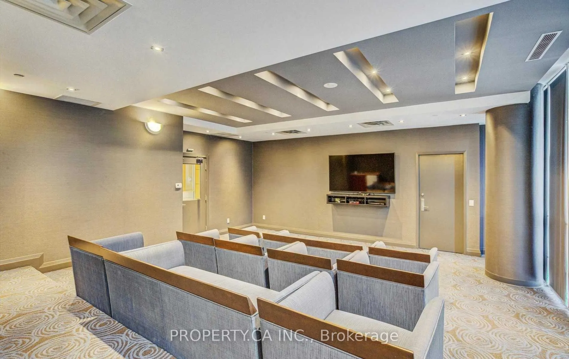 763 Bay Street, #Ph05