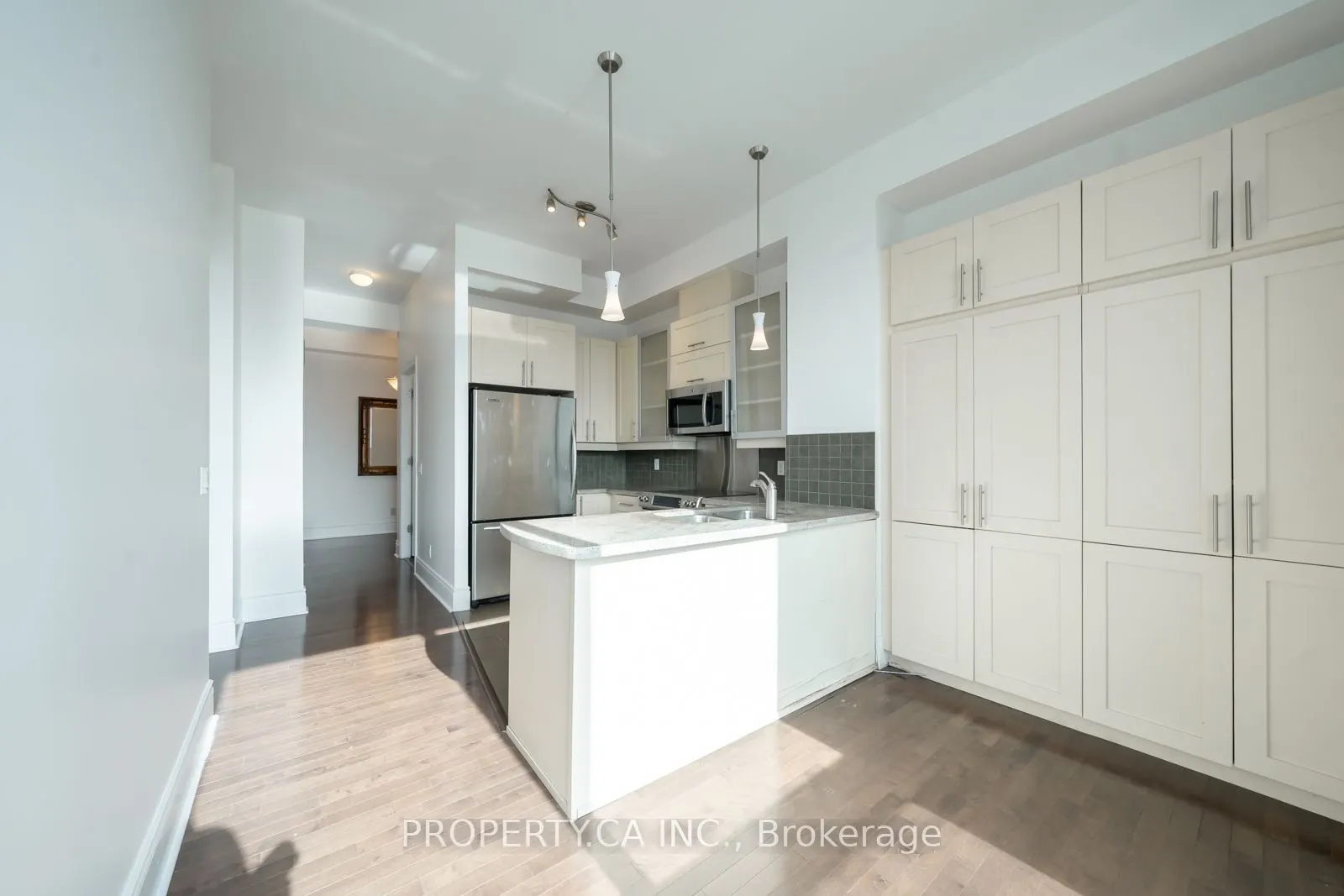 763 Bay Street, #Ph05