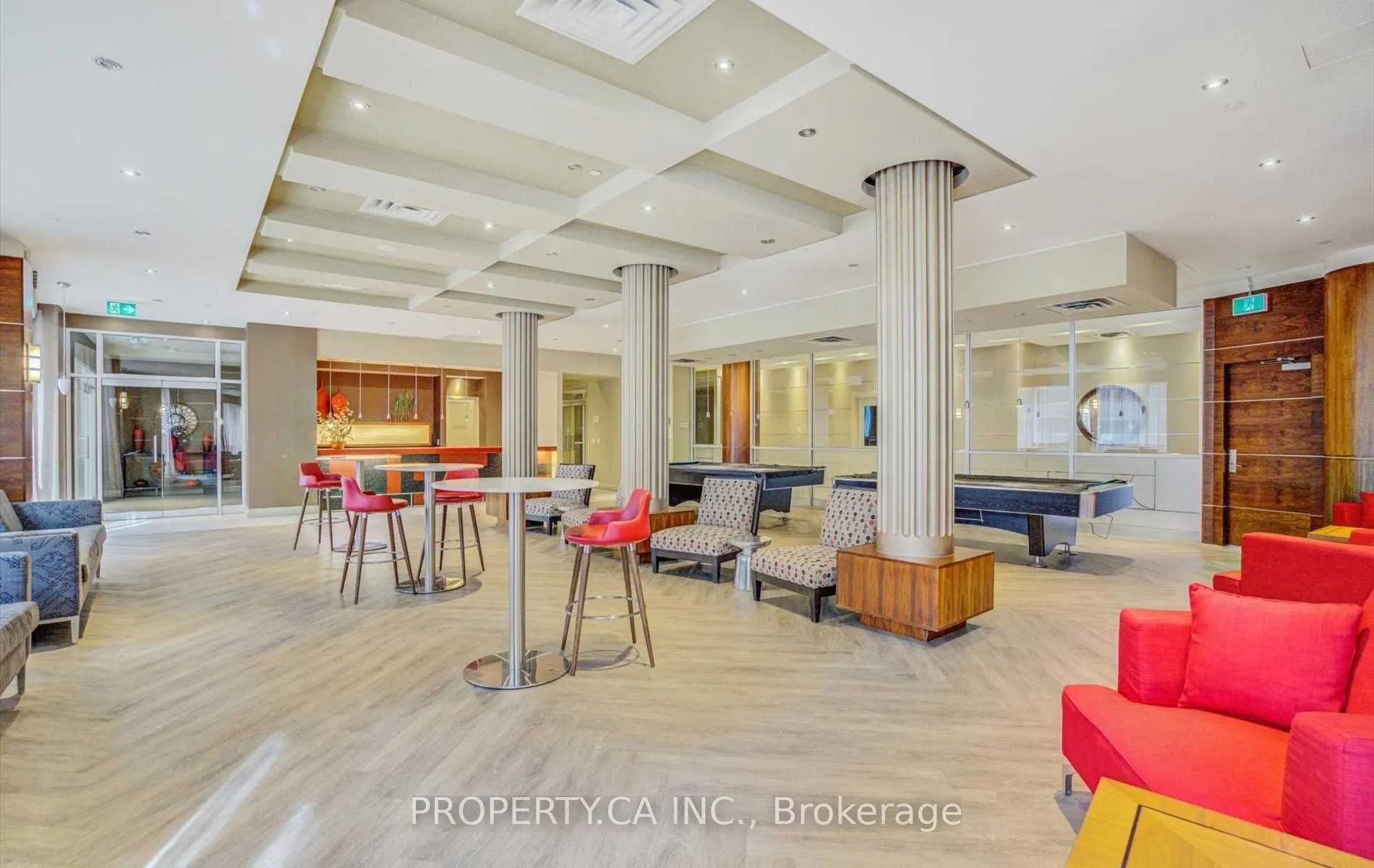 763 Bay Street, #Ph05