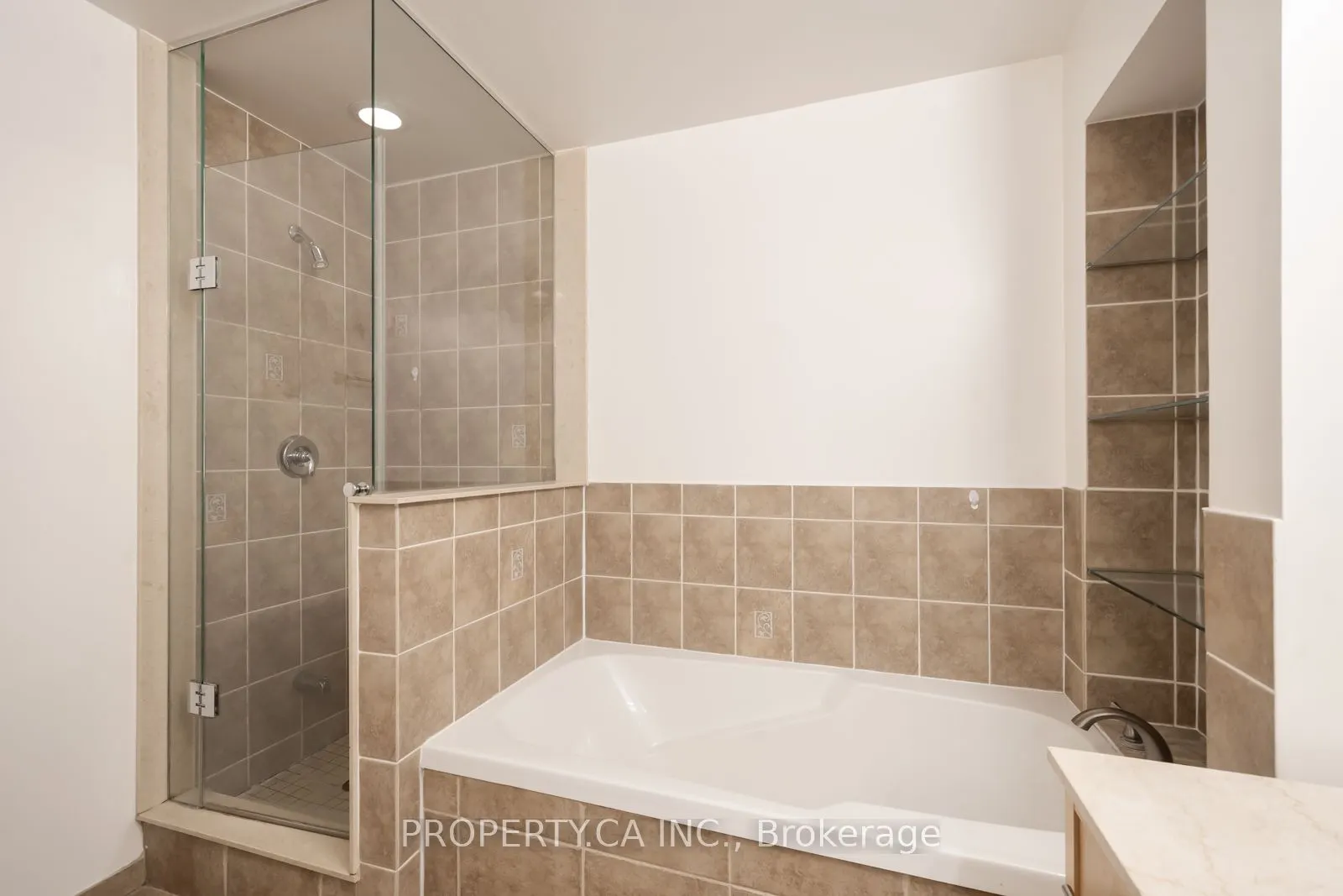 763 Bay Street, #Ph05