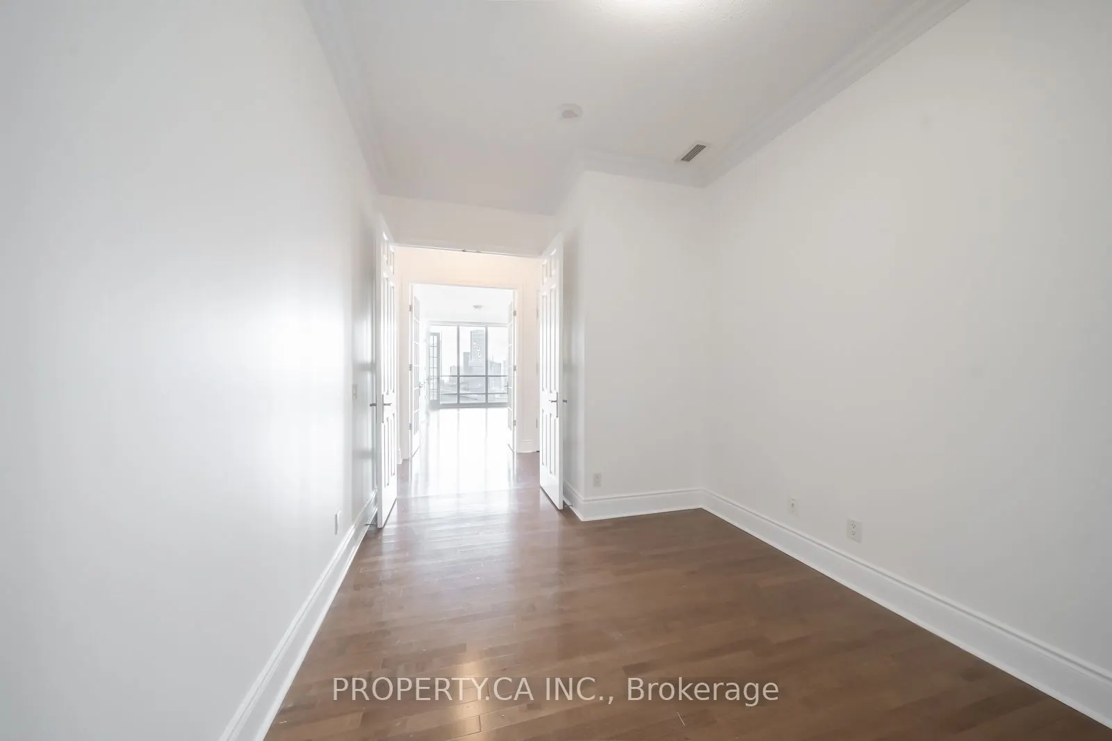 763 Bay Street, #Ph05