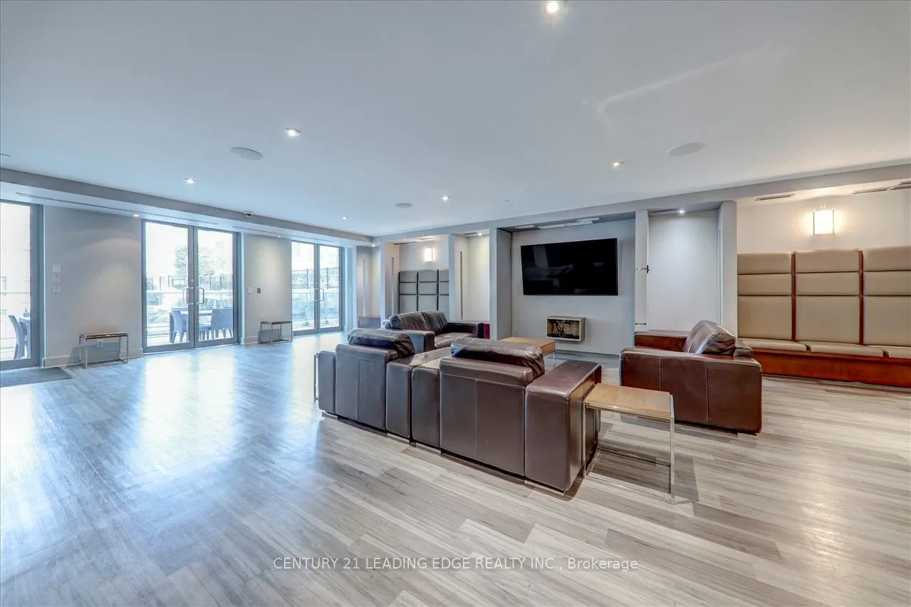 397 Front Street W, #3105