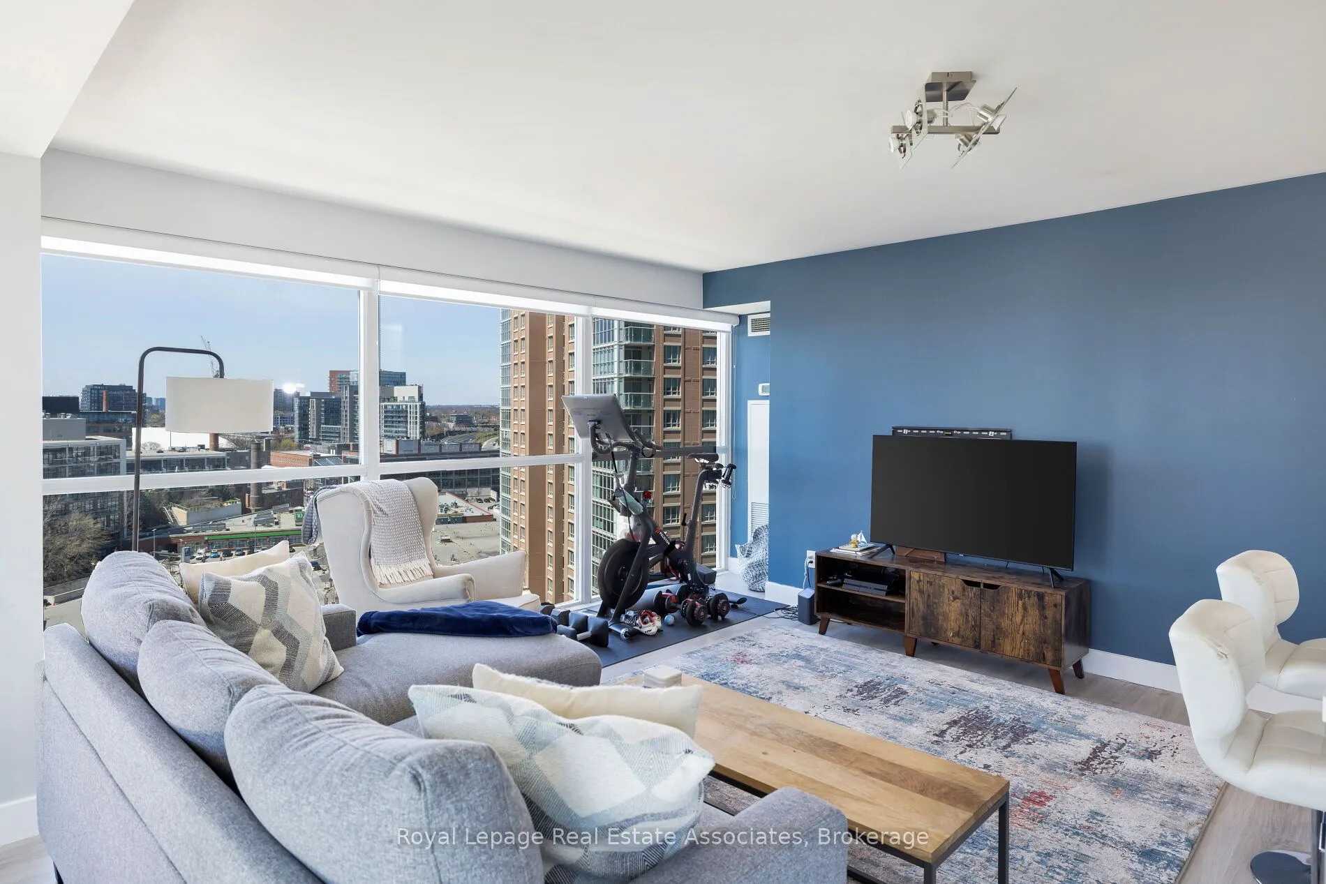 100 Western Battery Road, #1203